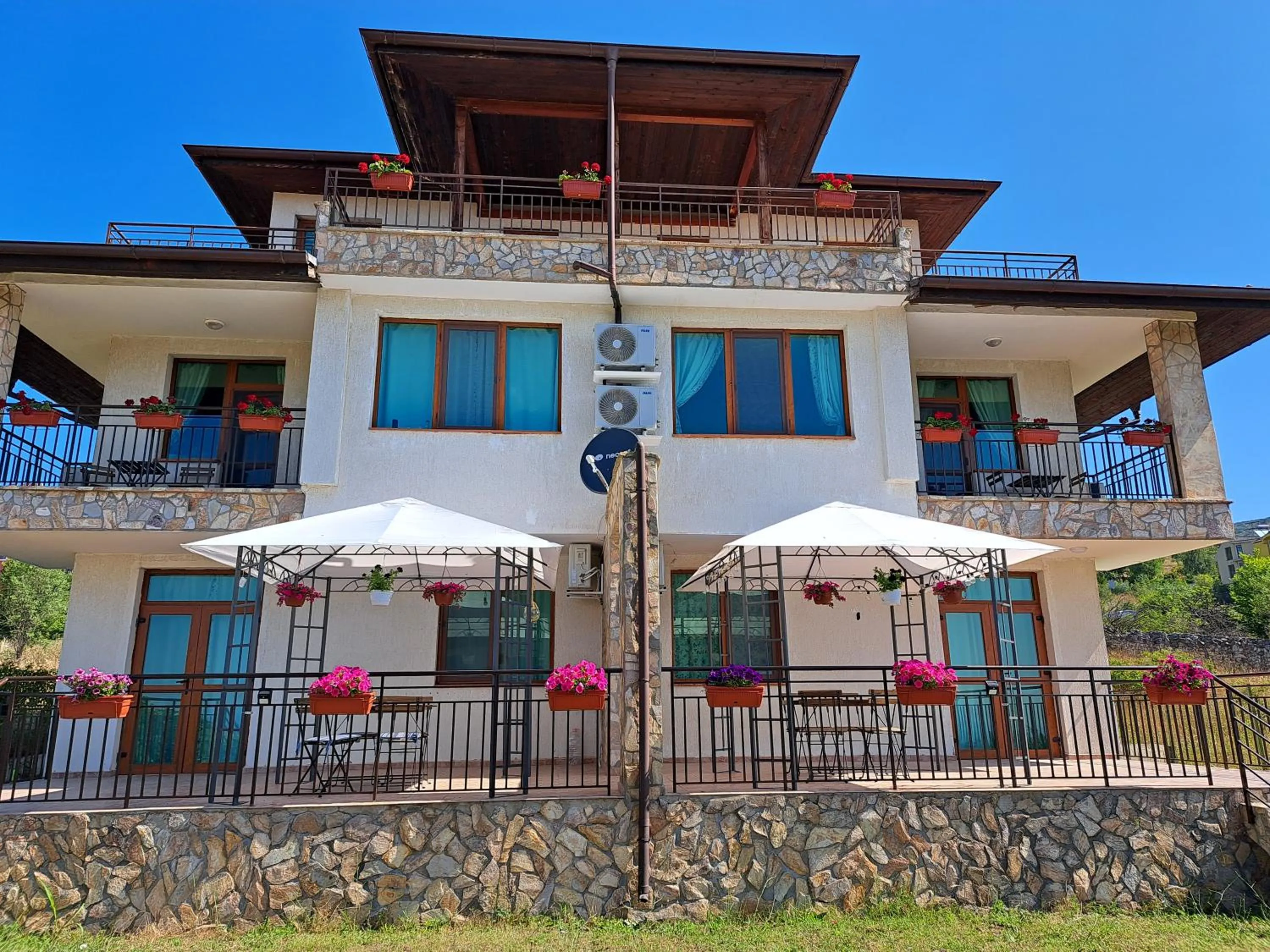 Property building in Buongiorno! Premium