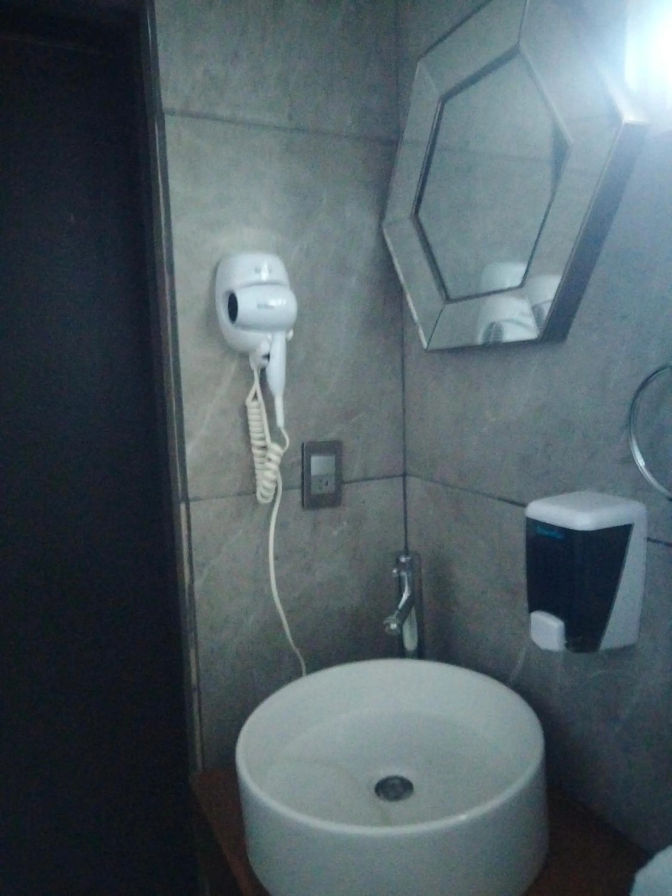 Shower in Abitare Durango By Grupo Salazar