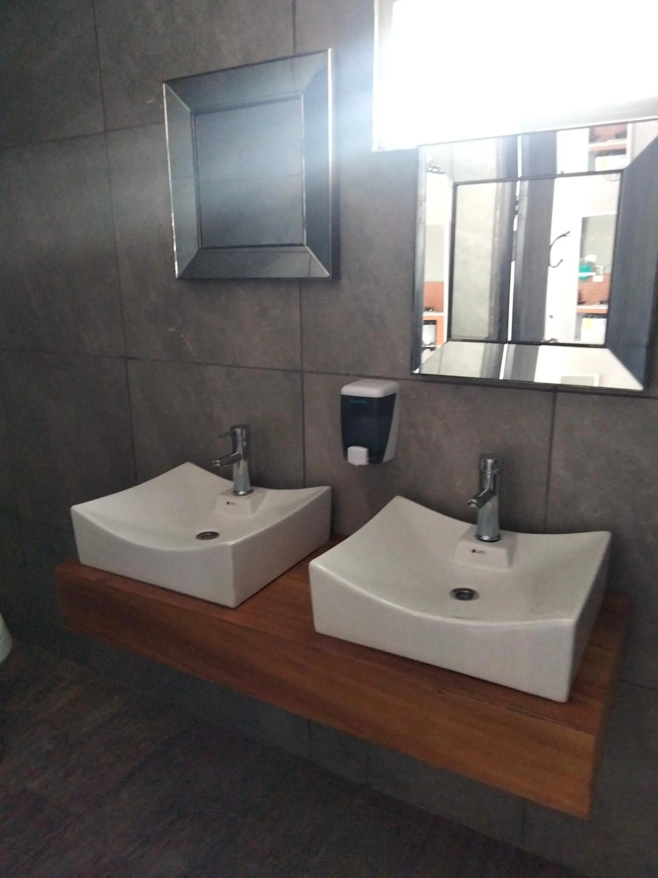 Bathroom in Abitare Durango By Grupo Salazar
