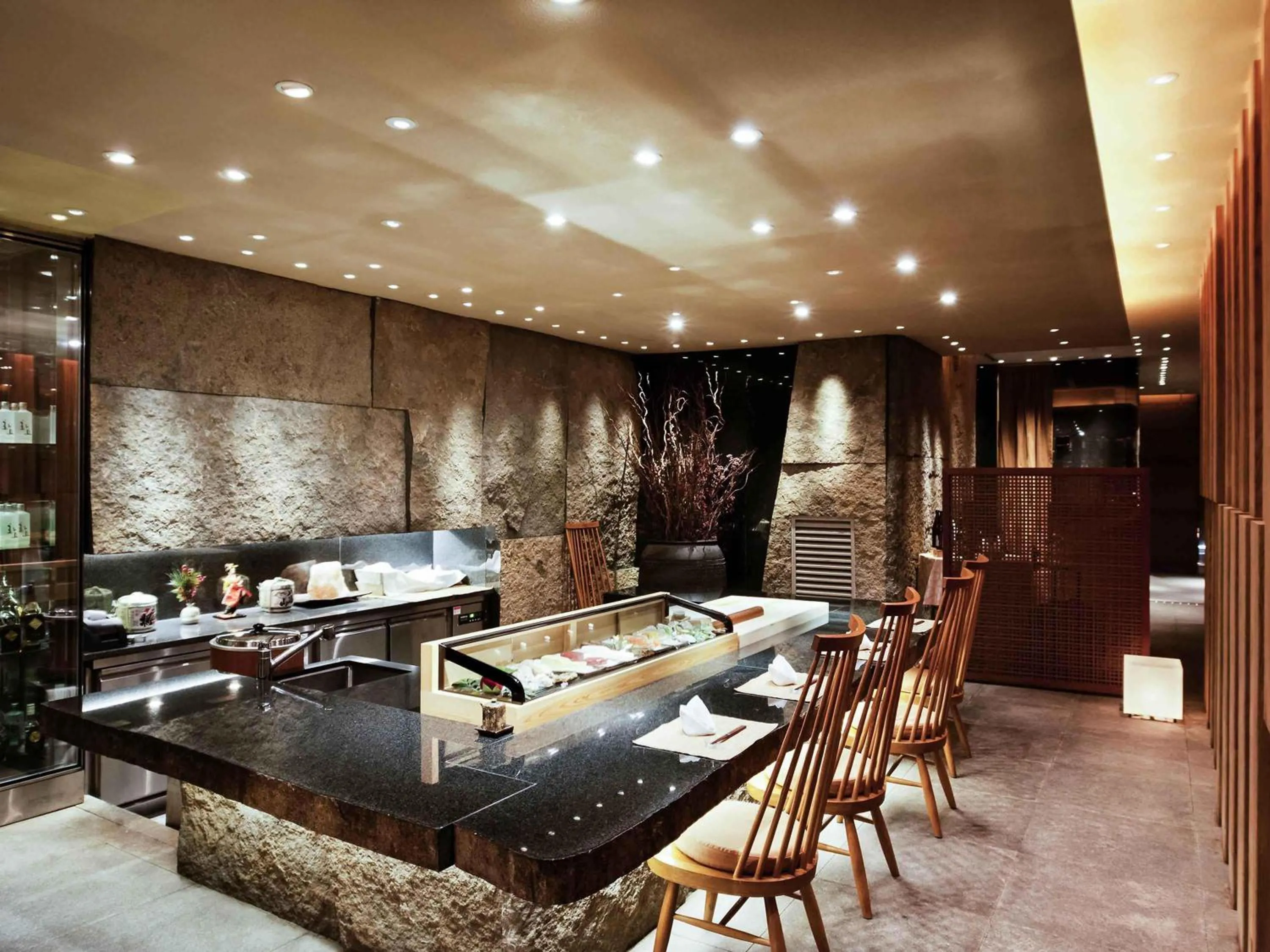 Restaurant/places to eat in Novotel Ambassador Seoul Gangnam