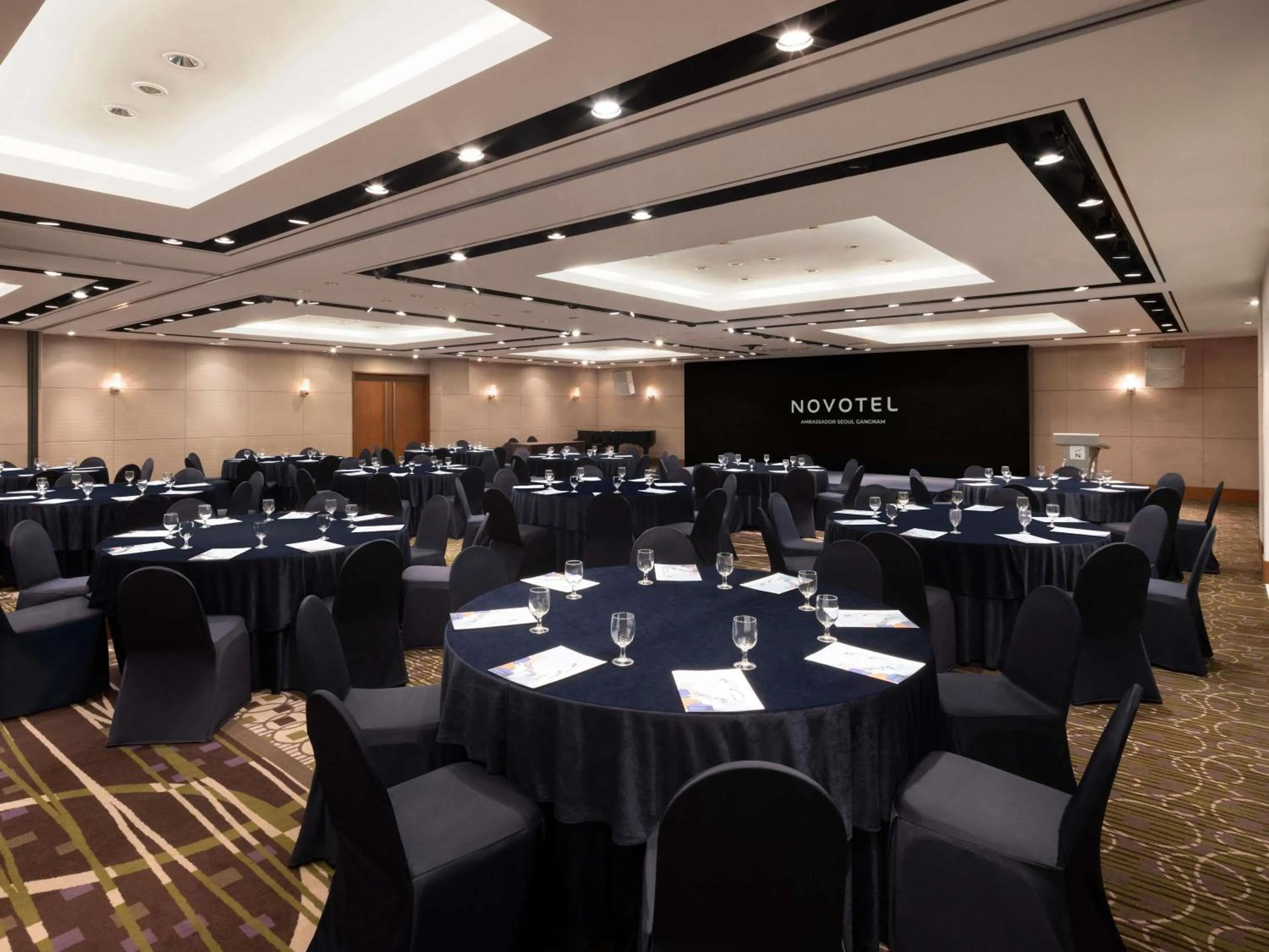 Meeting/conference room in Novotel Ambassador Seoul Gangnam