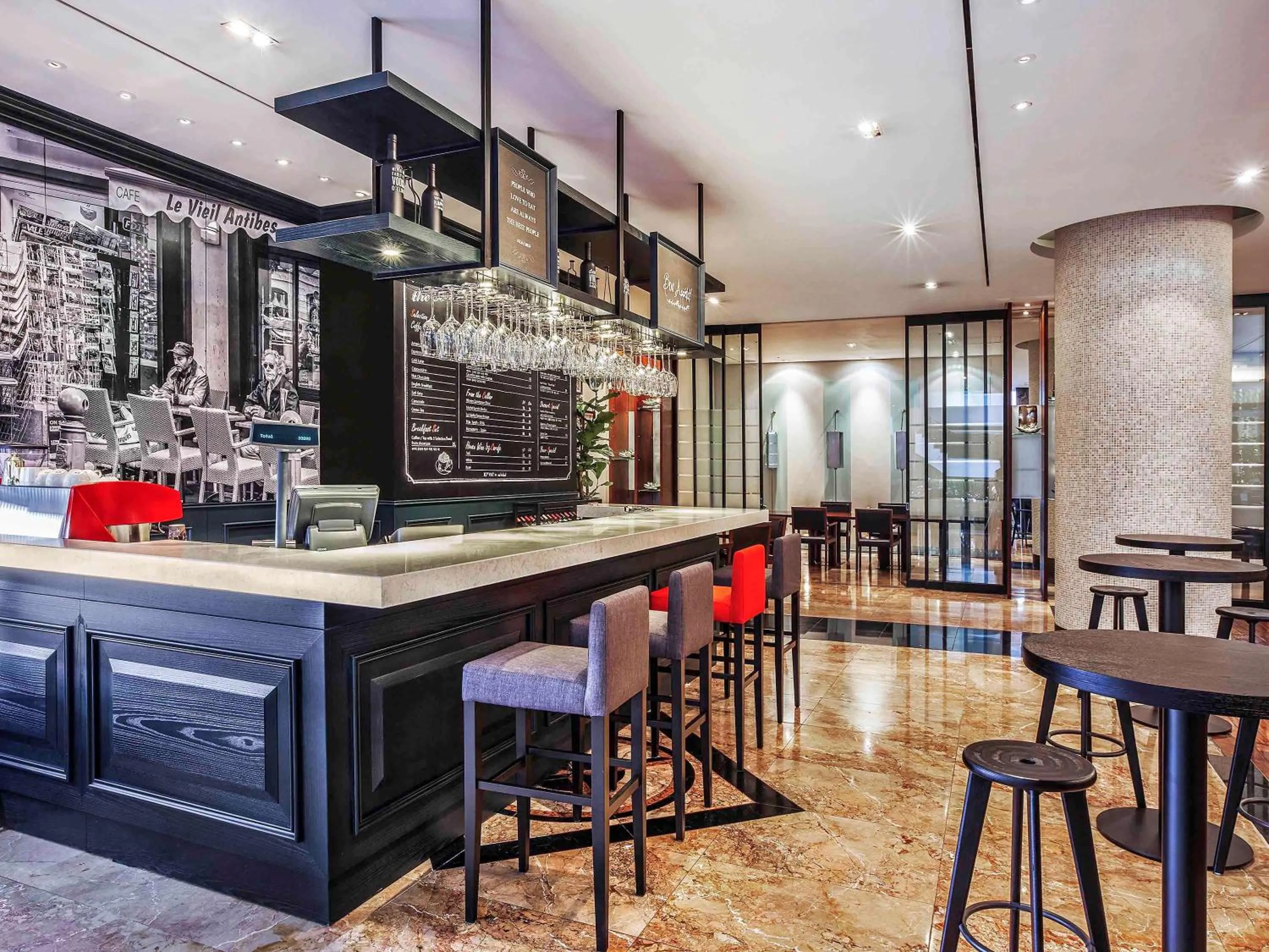 Restaurant/places to eat in Novotel Ambassador Seoul Gangnam