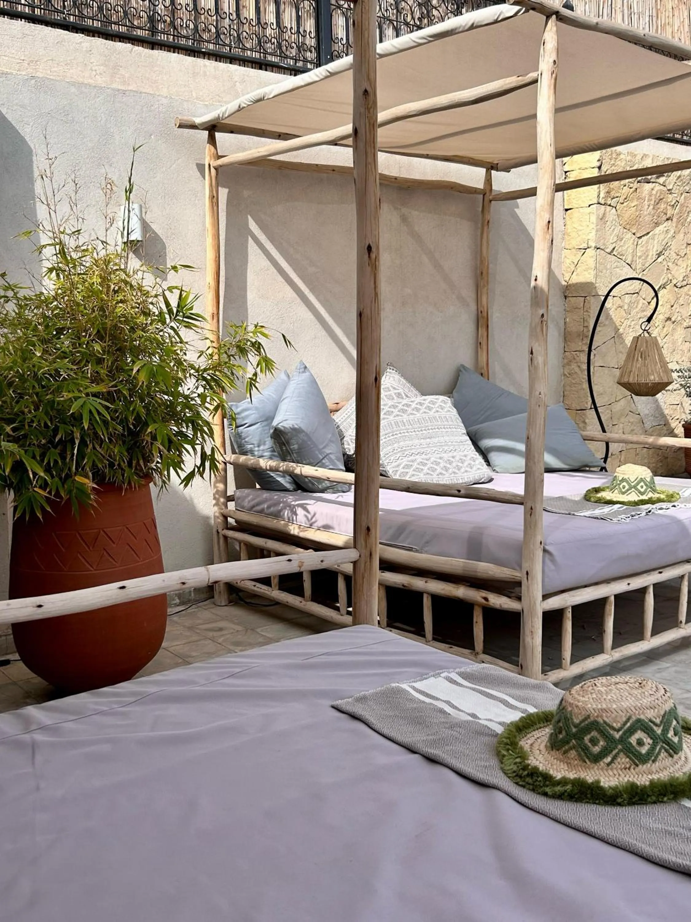 Solarium, Bed in Riad Villa Wengé & Spa