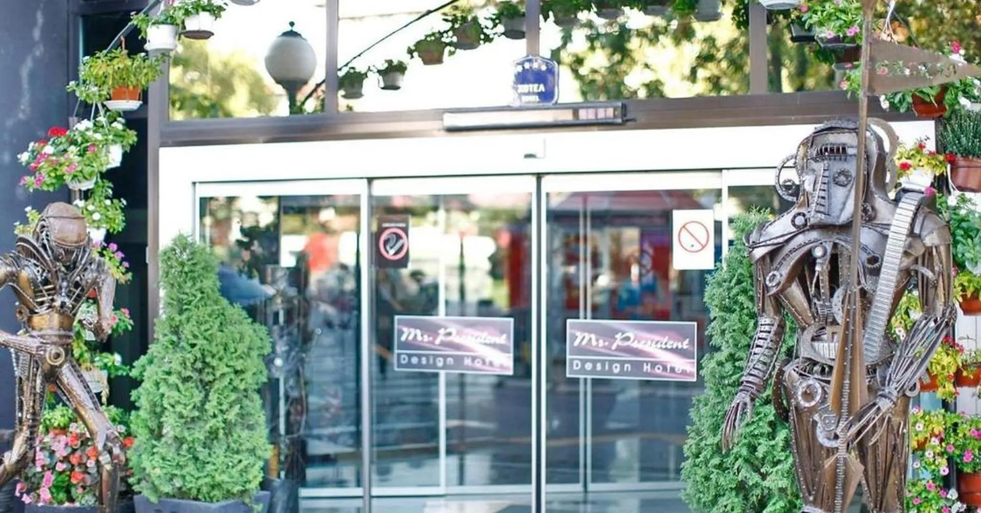 Property building in Design Hotel Mr President