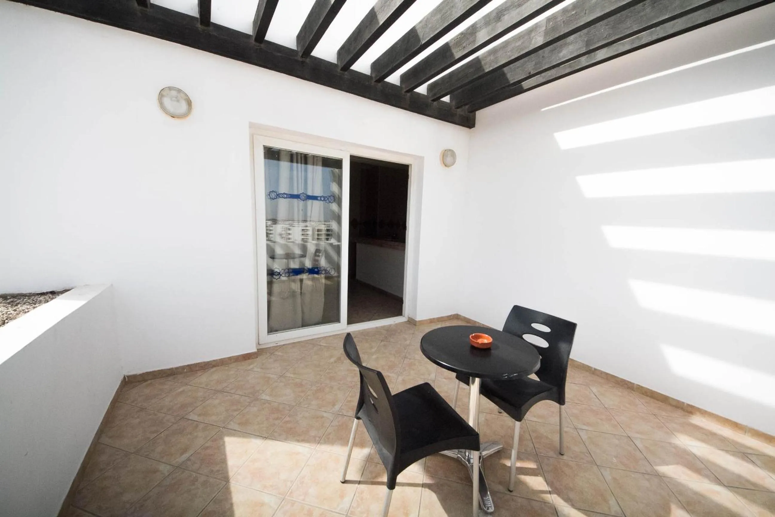 Balcony/Terrace in Intouriste Hôtel & Suites