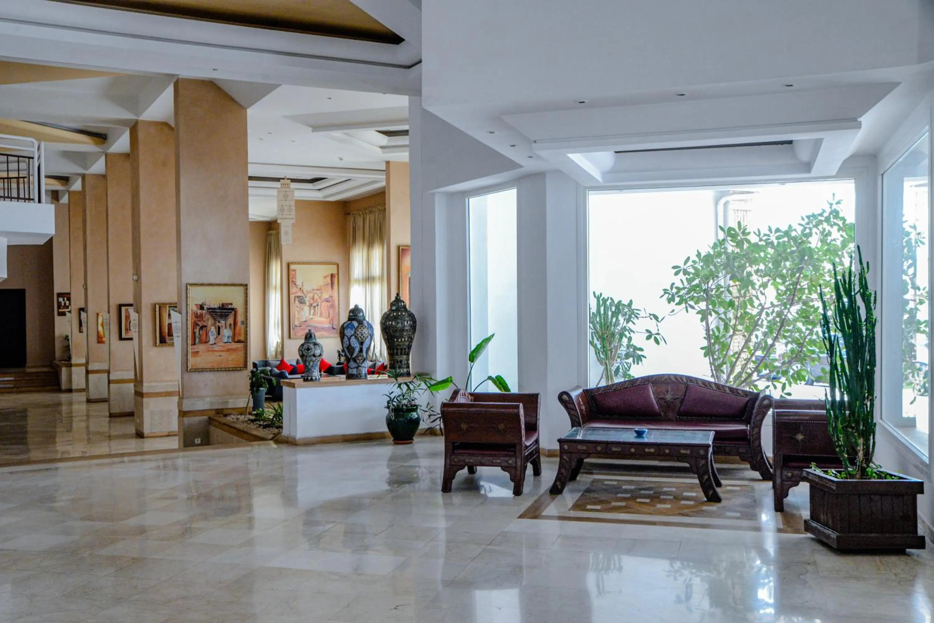 Seating area in Intouriste Hôtel & Suites