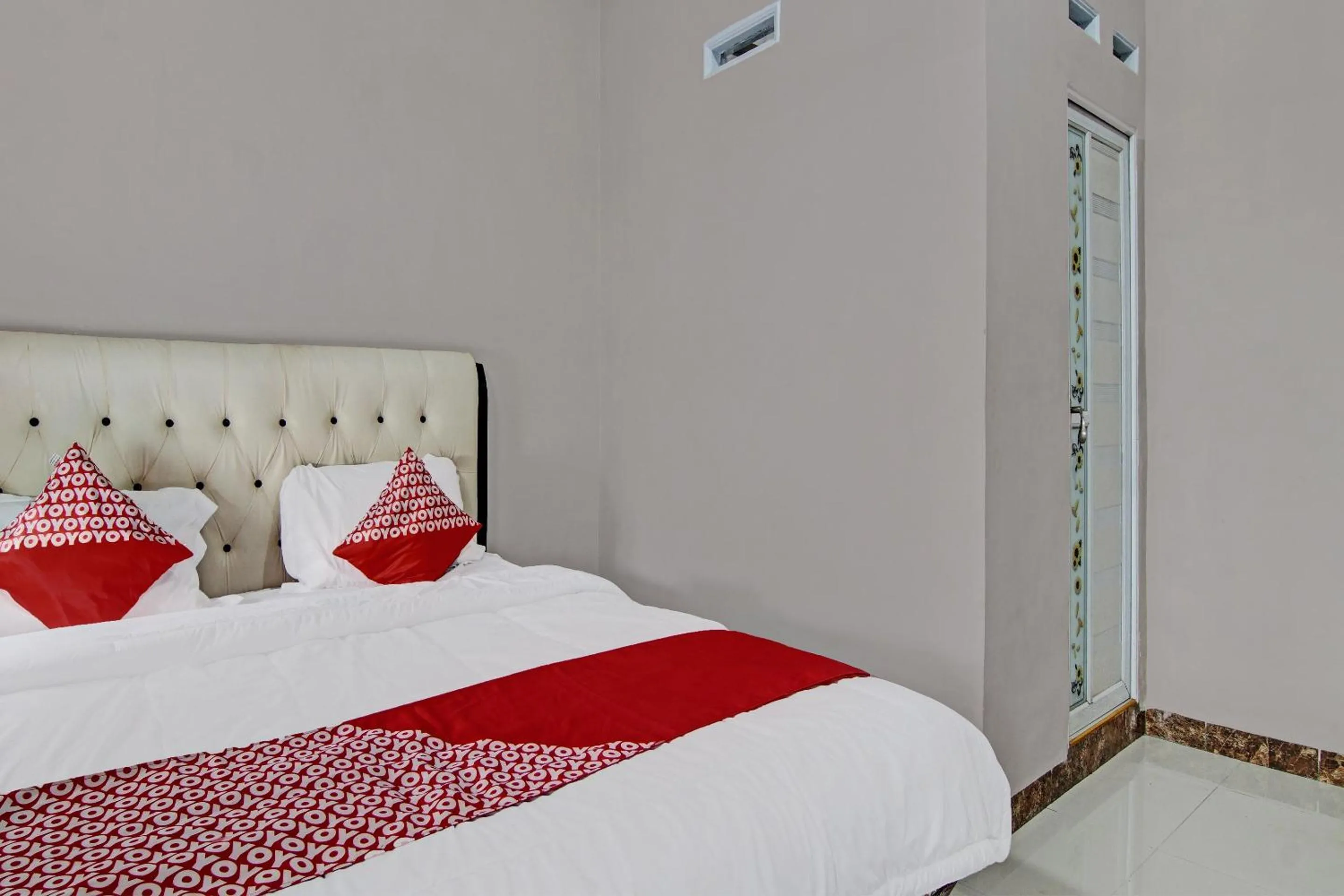 Bedroom, Bed in Hotel O Putri Homestay Syariah Near SPBU 14.282.694 (Air Hitam)