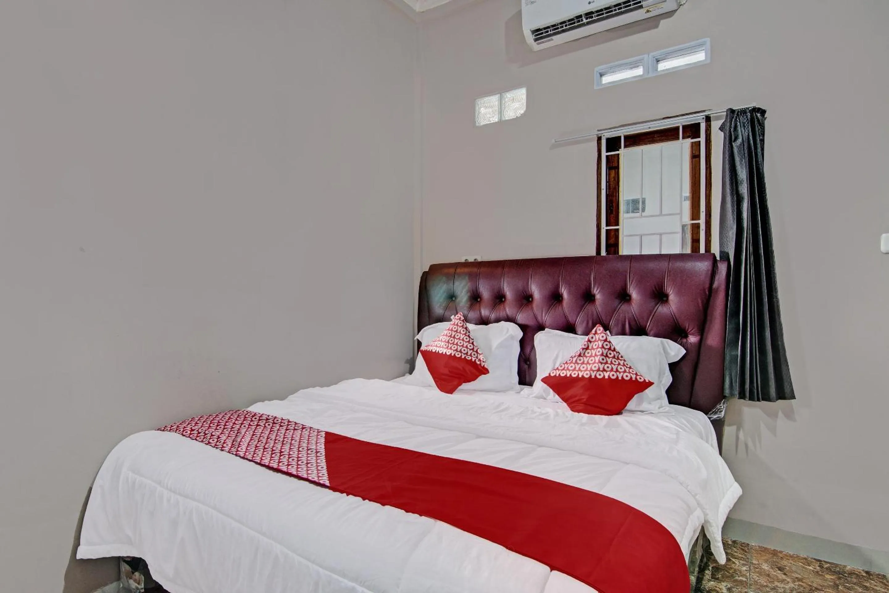 Bedroom, Bed in Hotel O Putri Homestay Syariah Near SPBU 14.282.694 (Air Hitam)