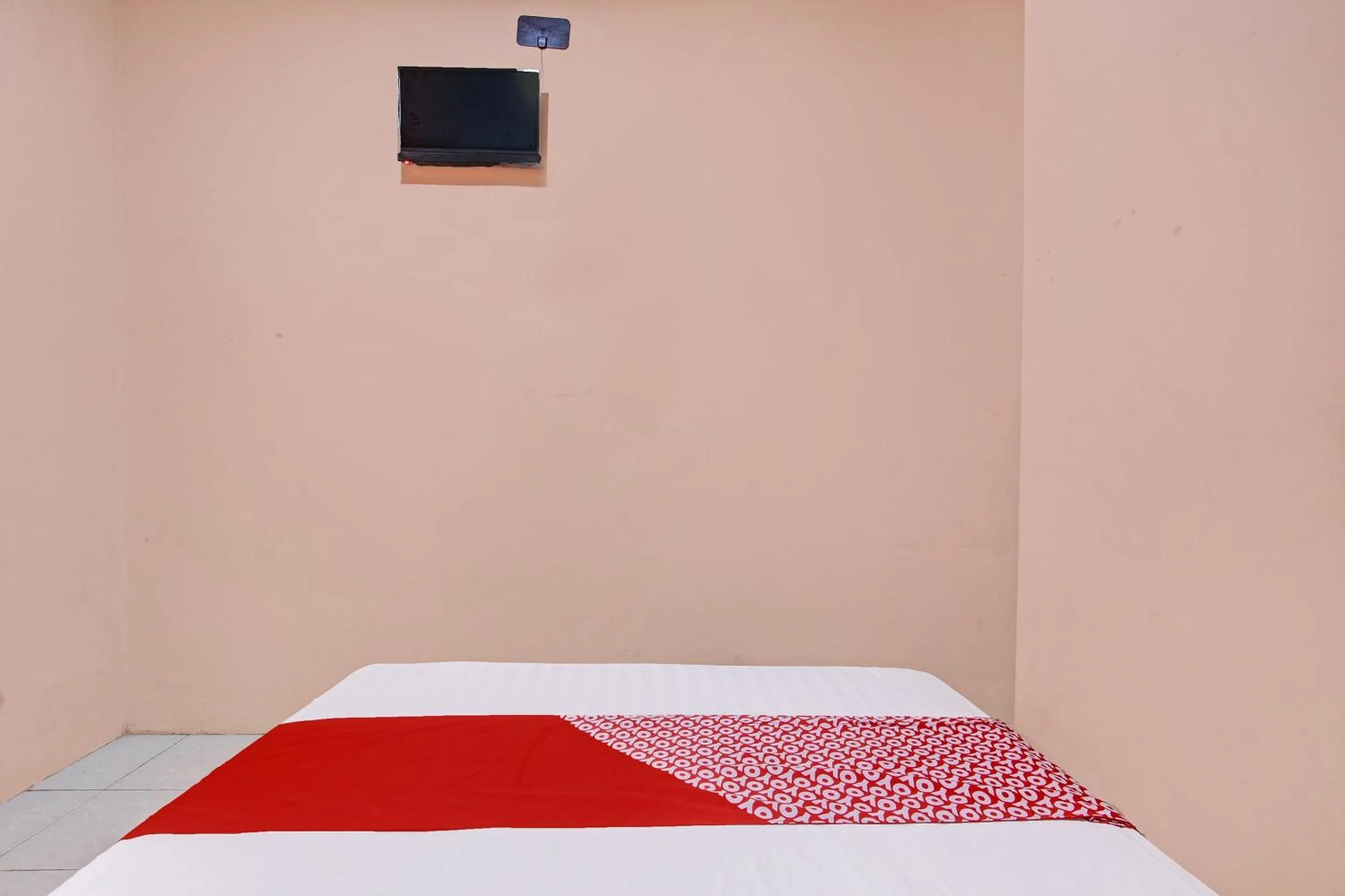 Bedroom in OYO 92459 Cahyo Kost 2