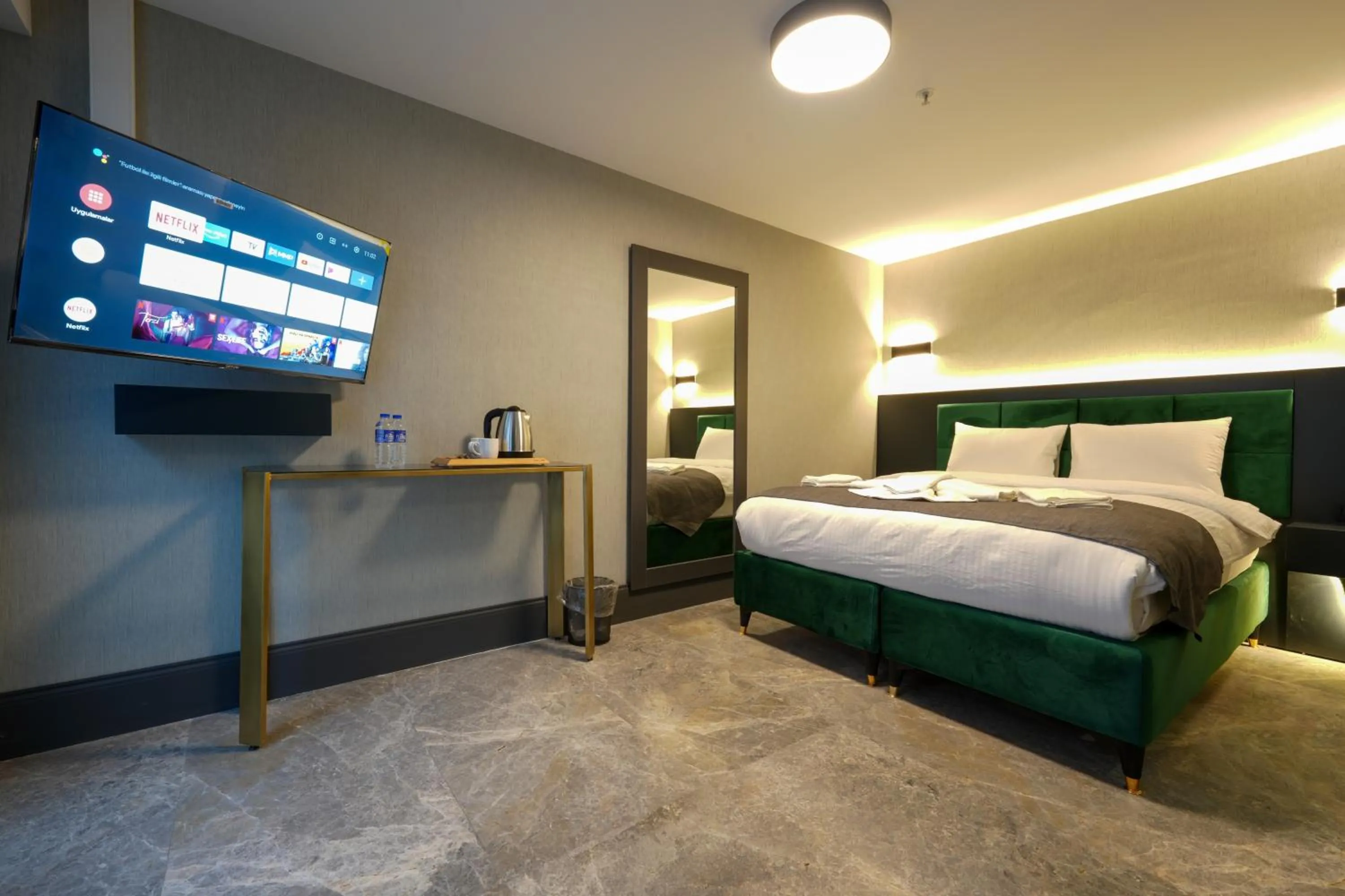 Bed in Hotel Kurucesme Business