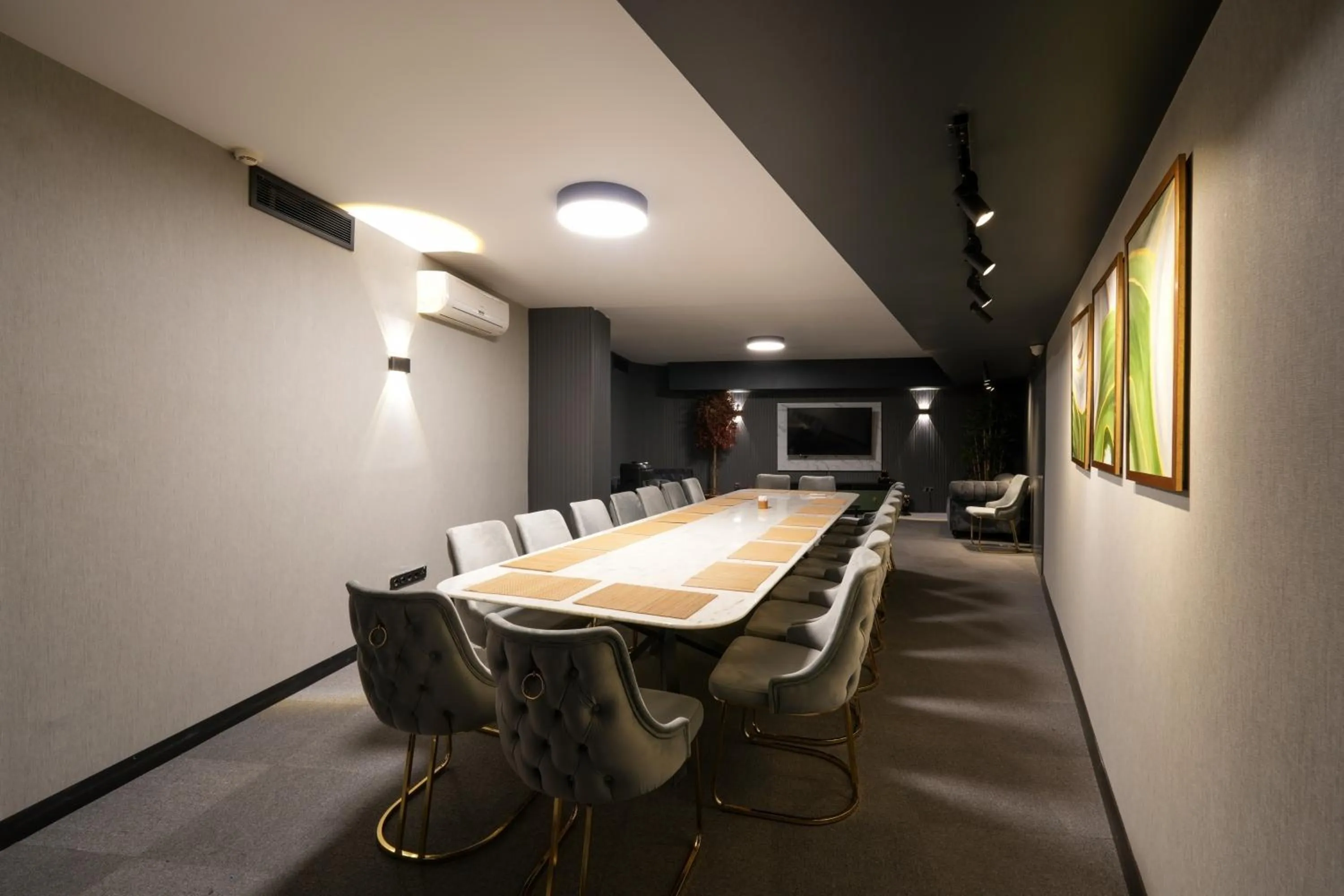 VIP in Hotel Kurucesme Business