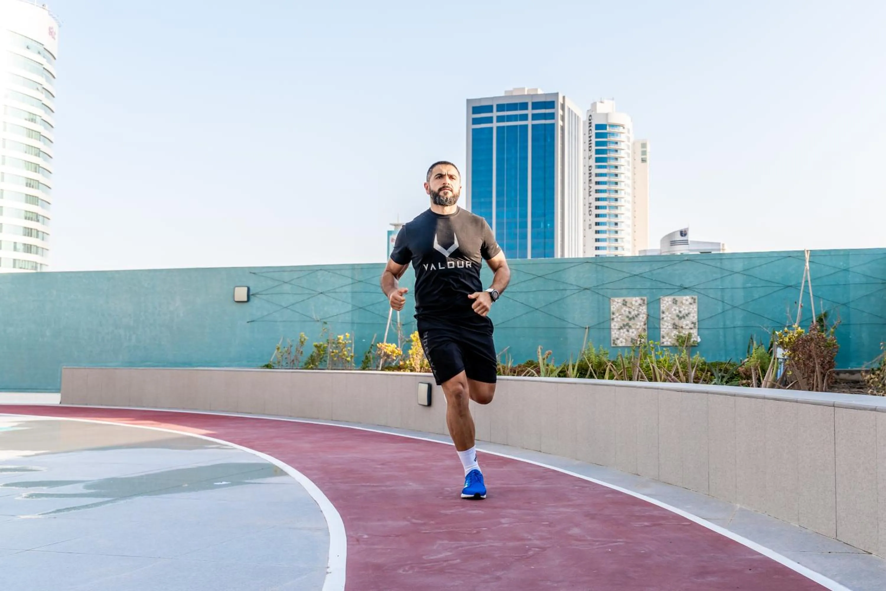 Hiking in S Plaza Suites Hotel