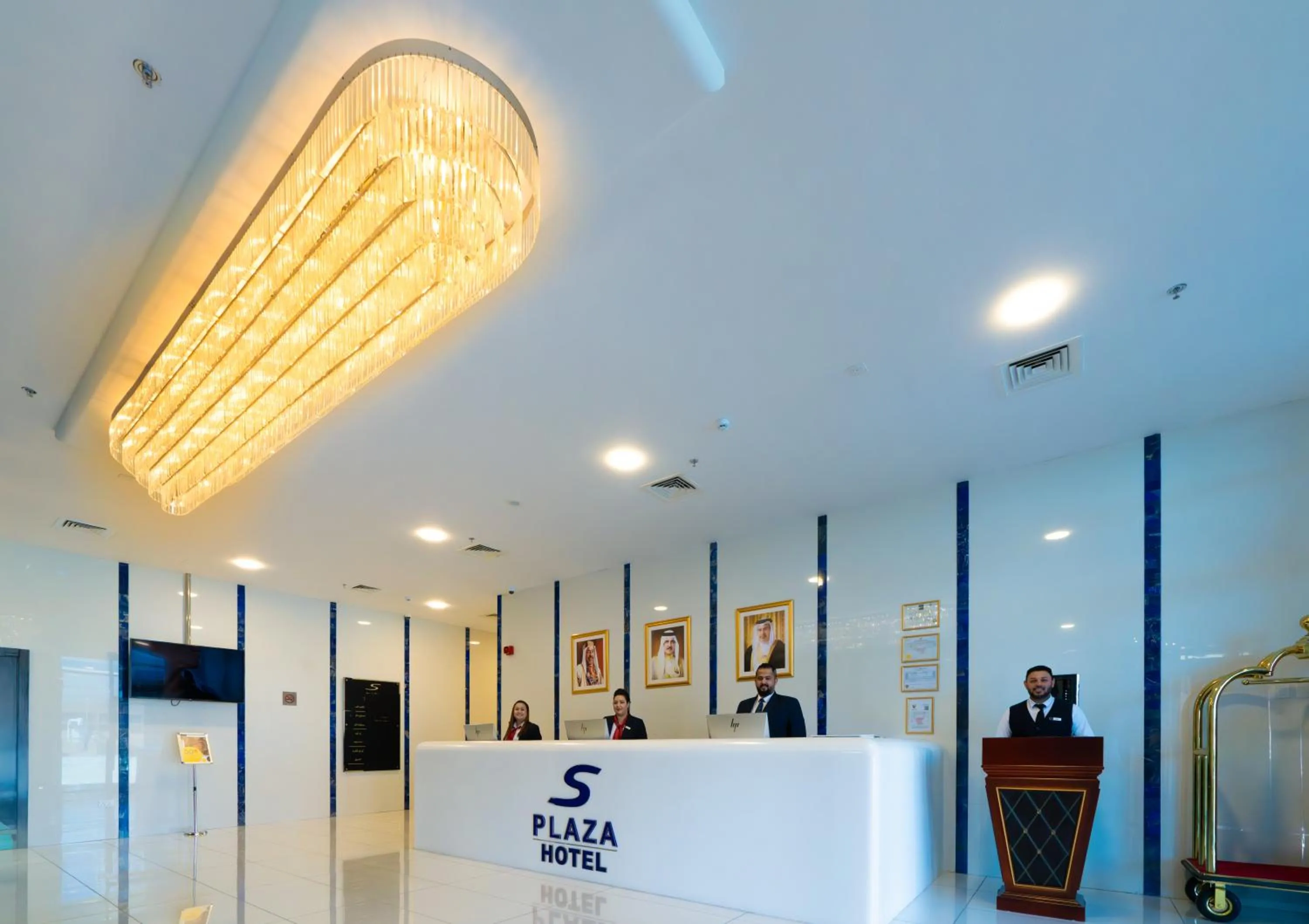 Lobby or reception in S Plaza Suites Hotel