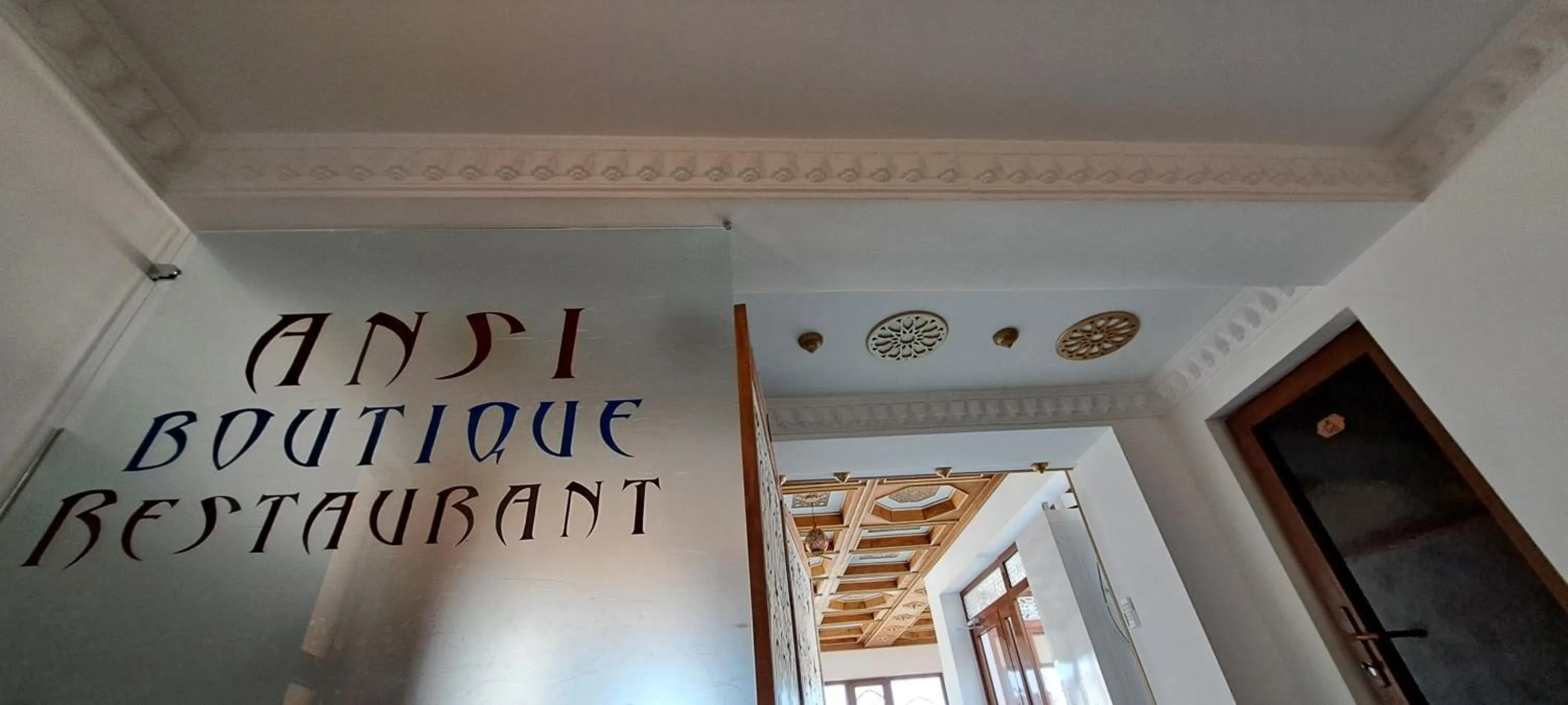 Property building in Hotel Ansi Boutique W&S terrace