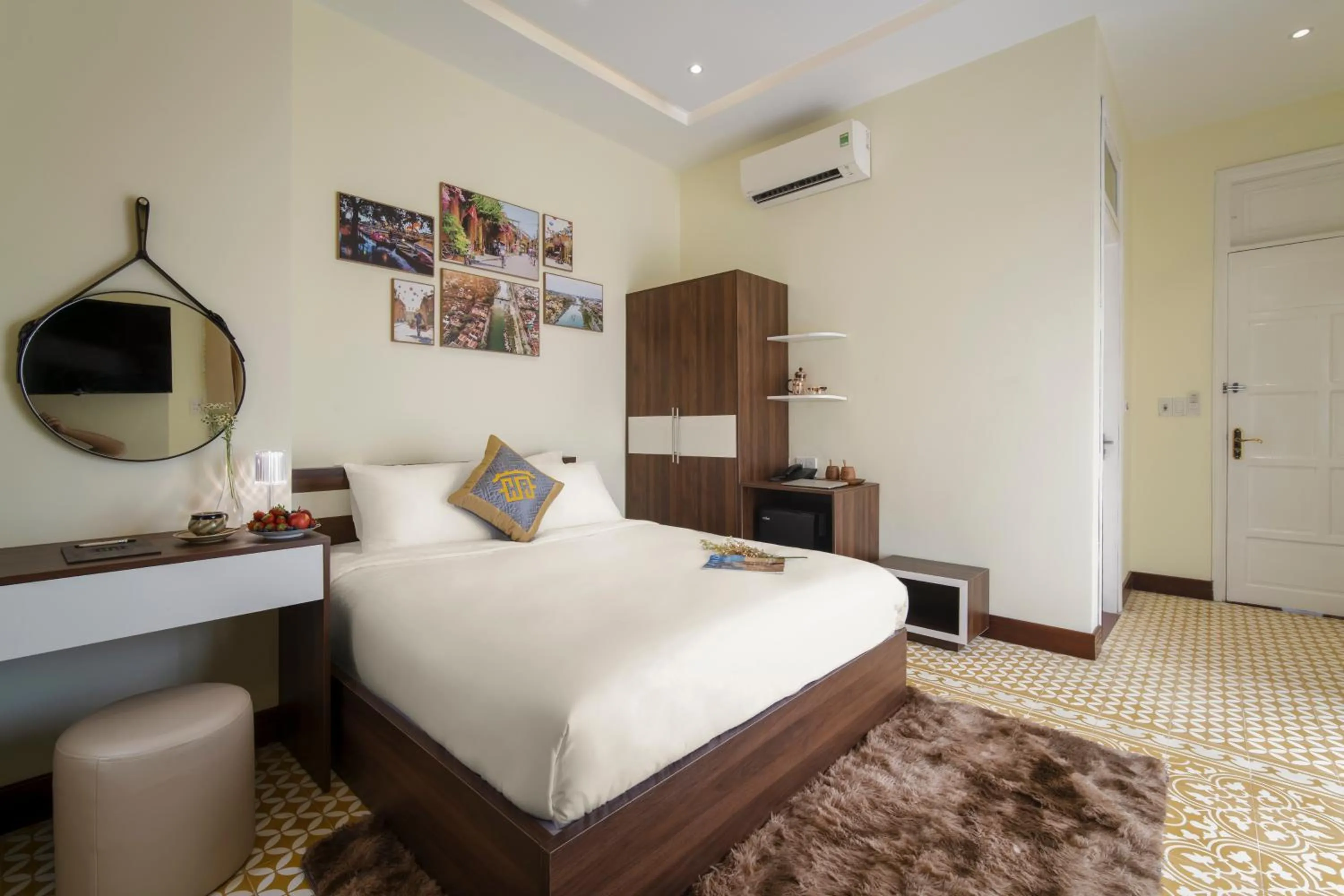 Bed in Hawal Boutique Villa Hoi An