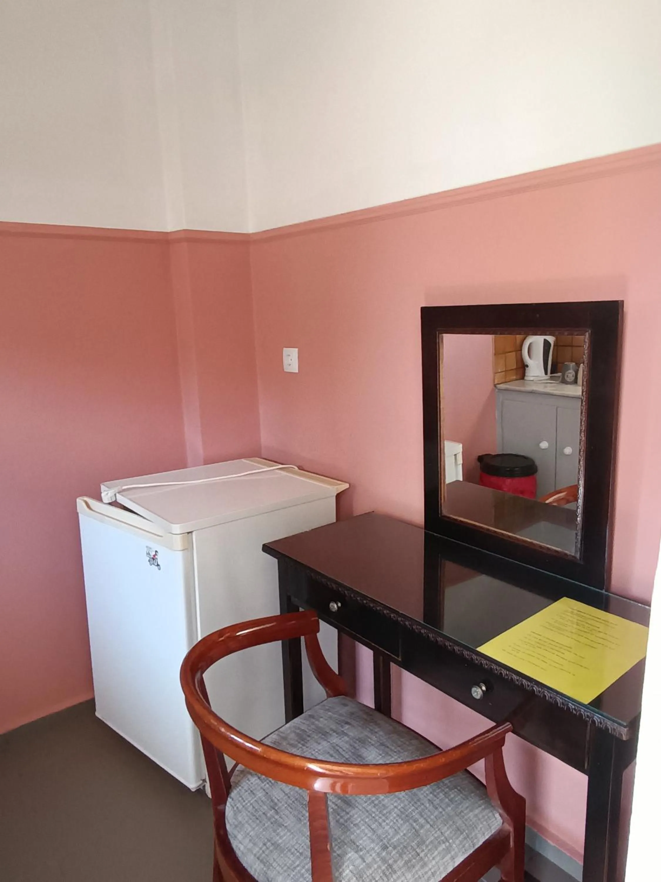 Kitchen or kitchenette in GOLDEN BEACH