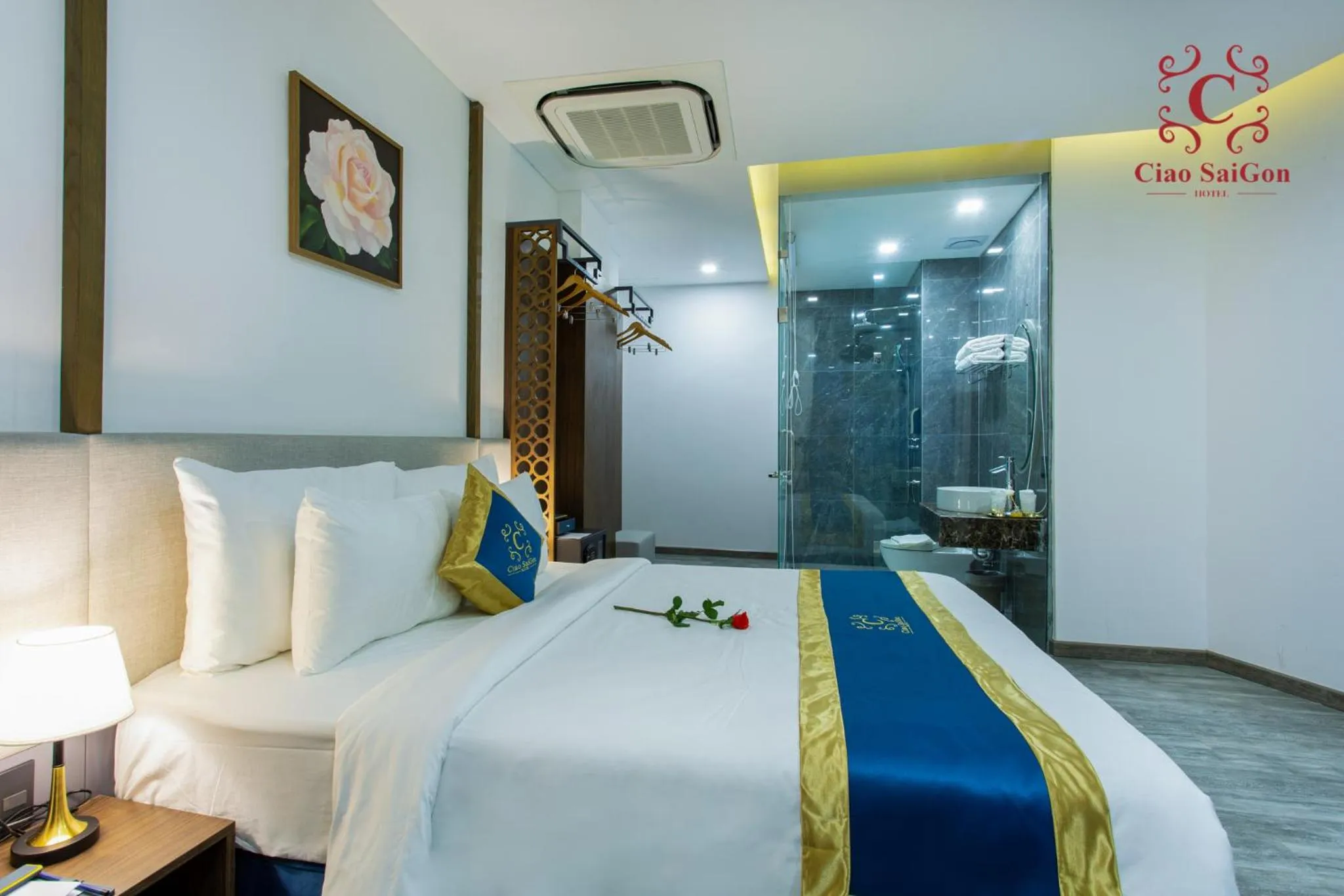 Photo of the whole room, Bed in Ciao Saigon 2 Hotel