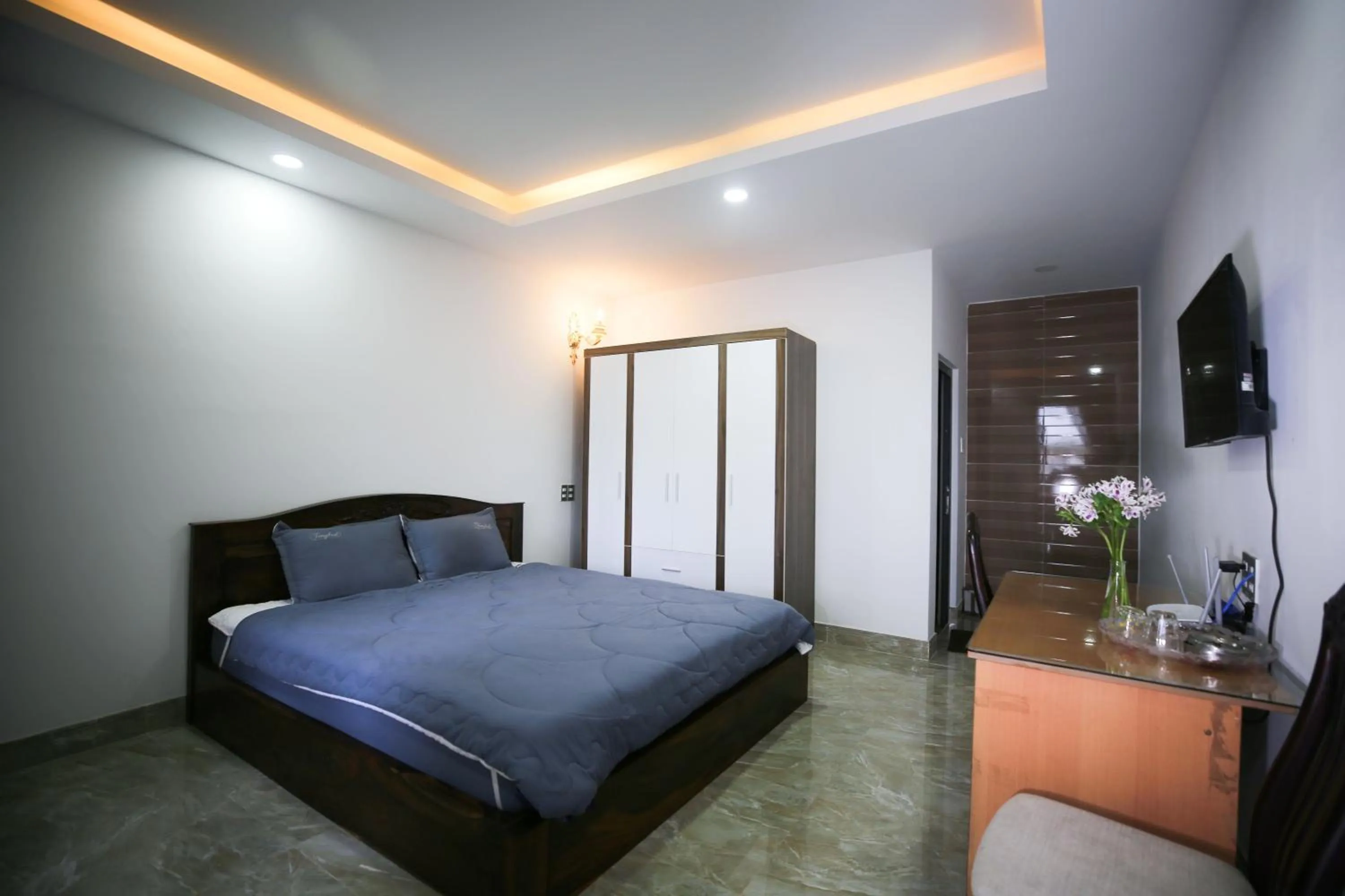 Bedroom, Bed in Ngọc Đông Phương Villa Home