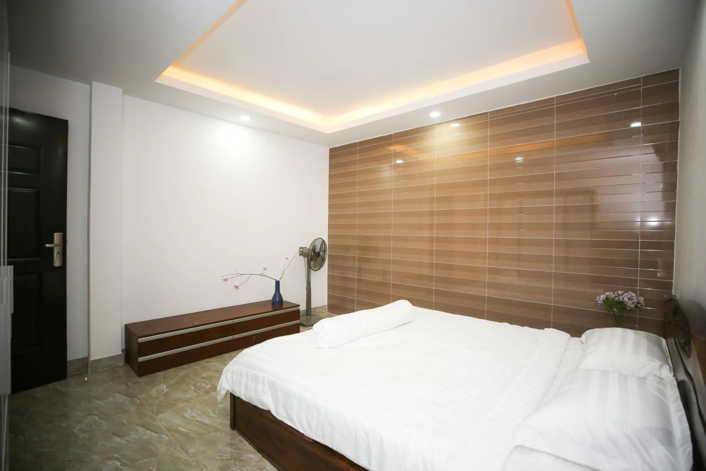 Bedroom, Bed in Ngọc Đông Phương Villa Home