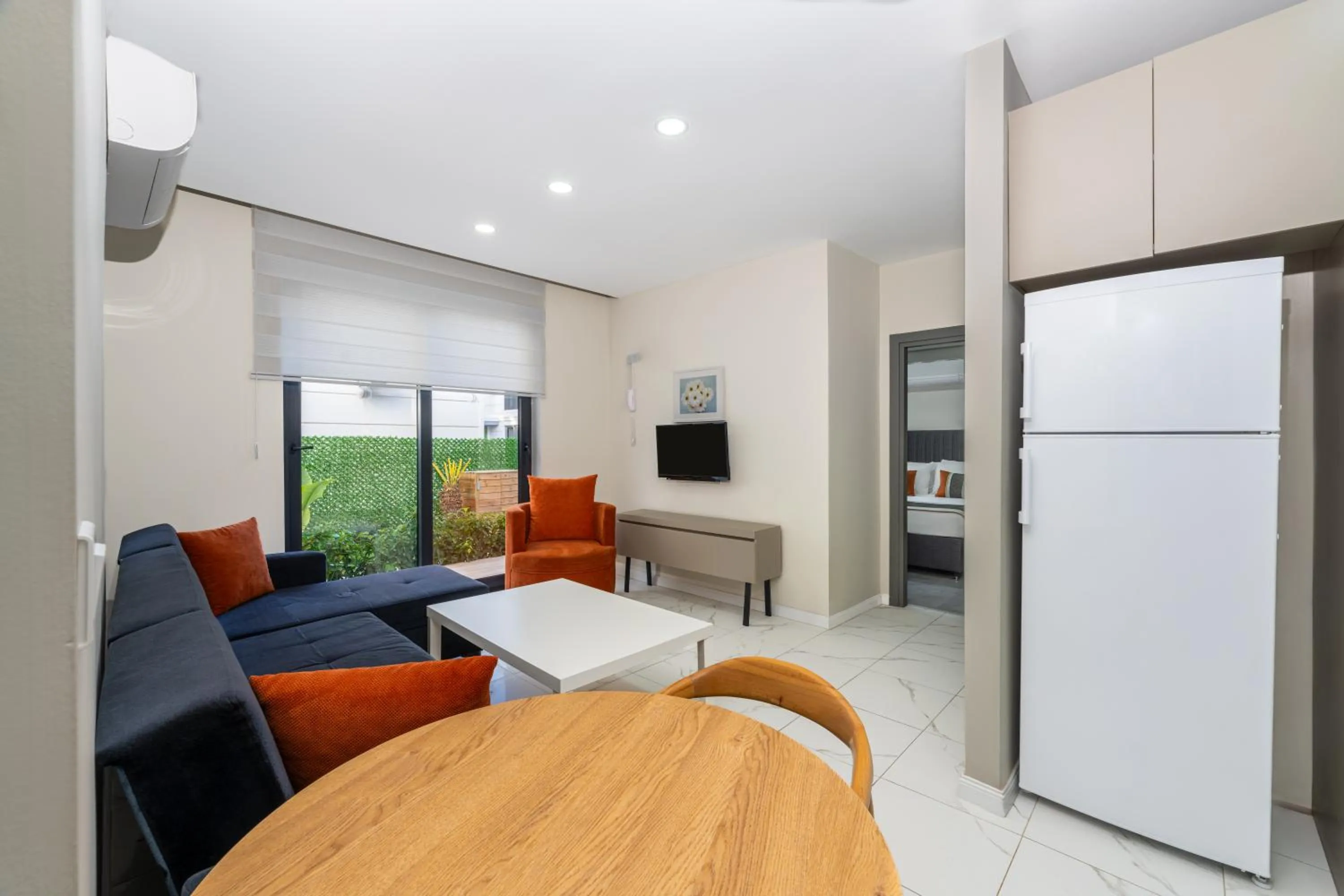 Communal lounge/ TV room in Echinus Lara Hotel