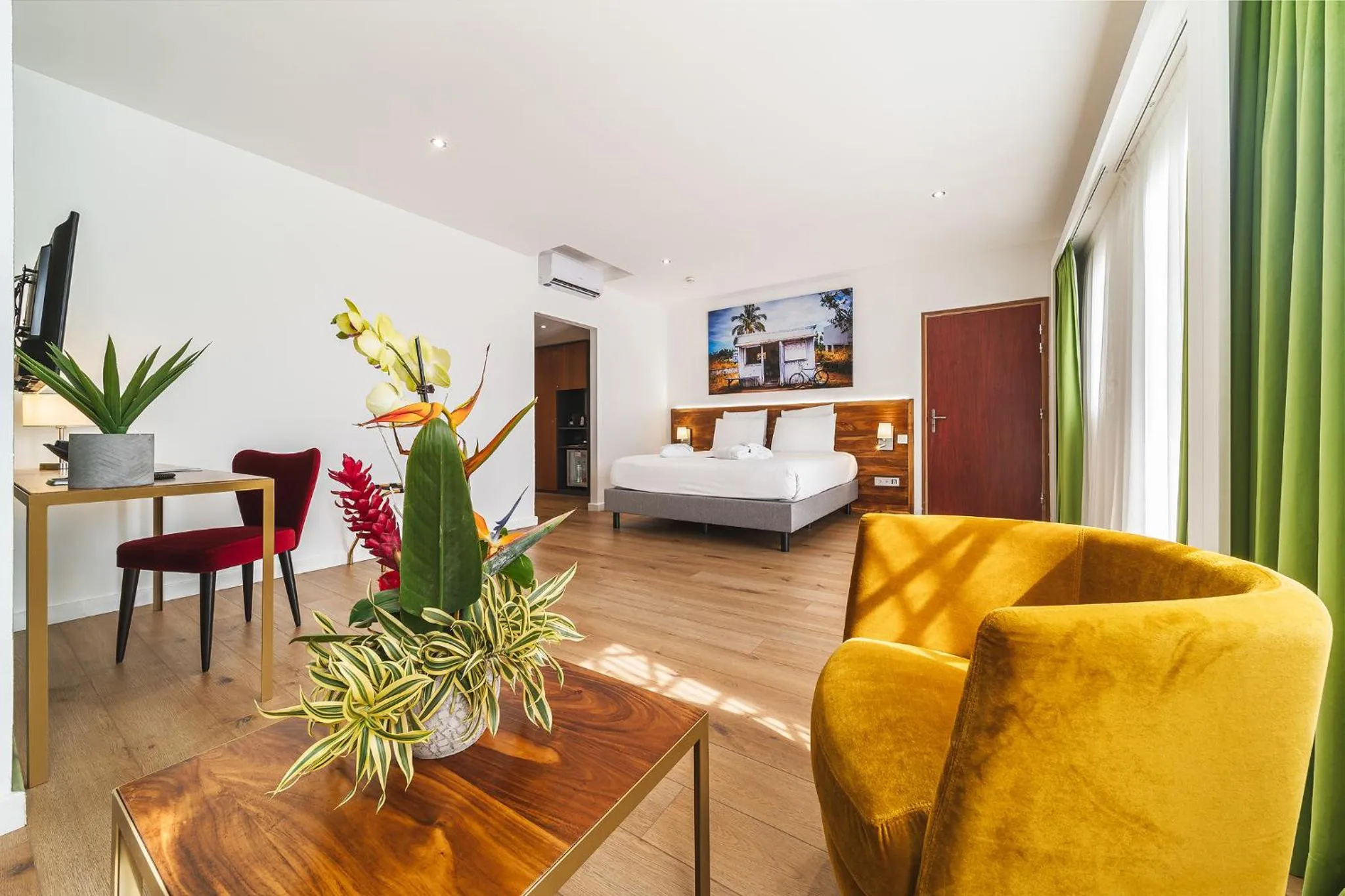 Bed in Hôtel Exsel Créolia