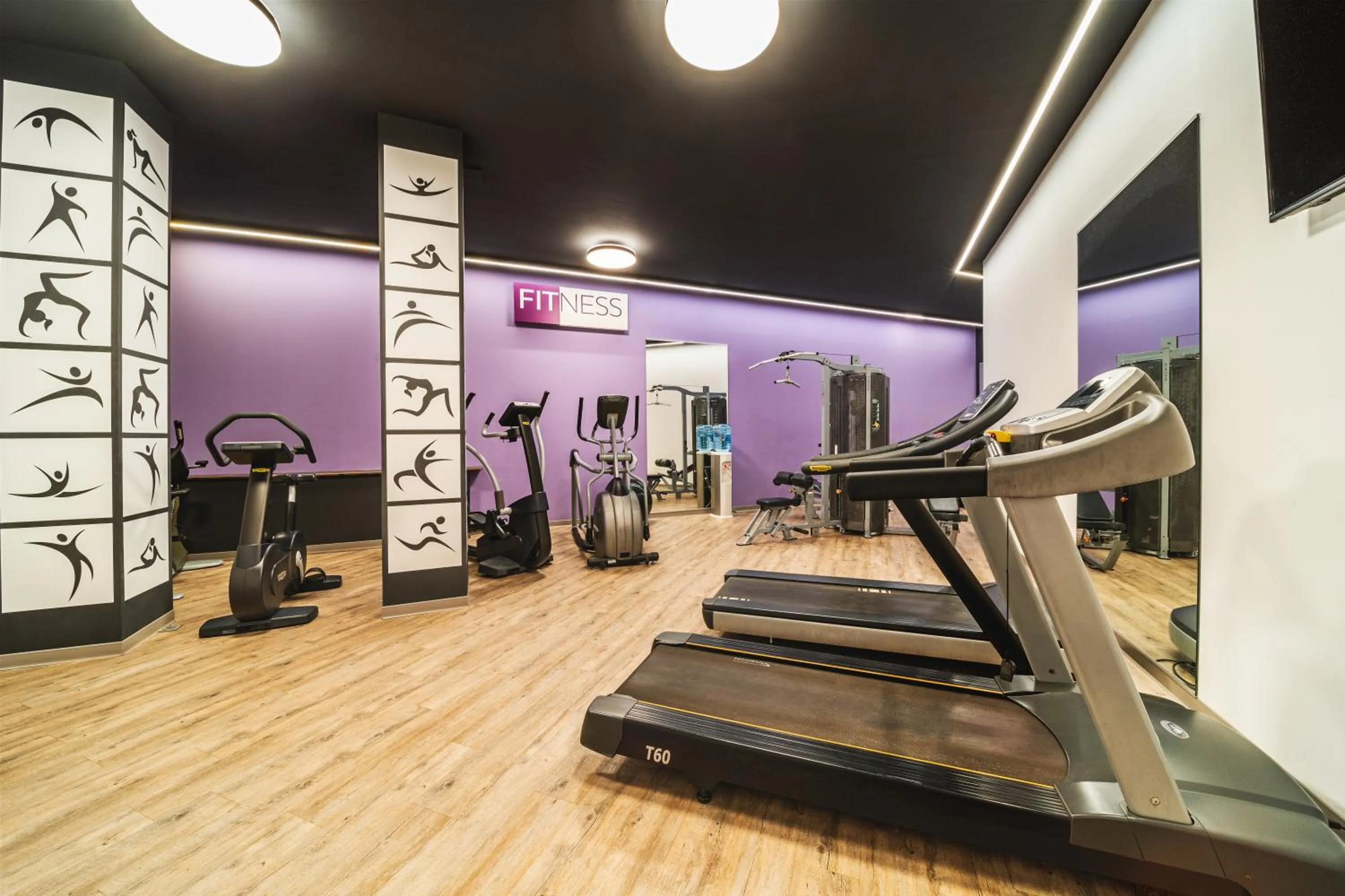 Fitness centre/facilities in Hôtel Exsel Créolia