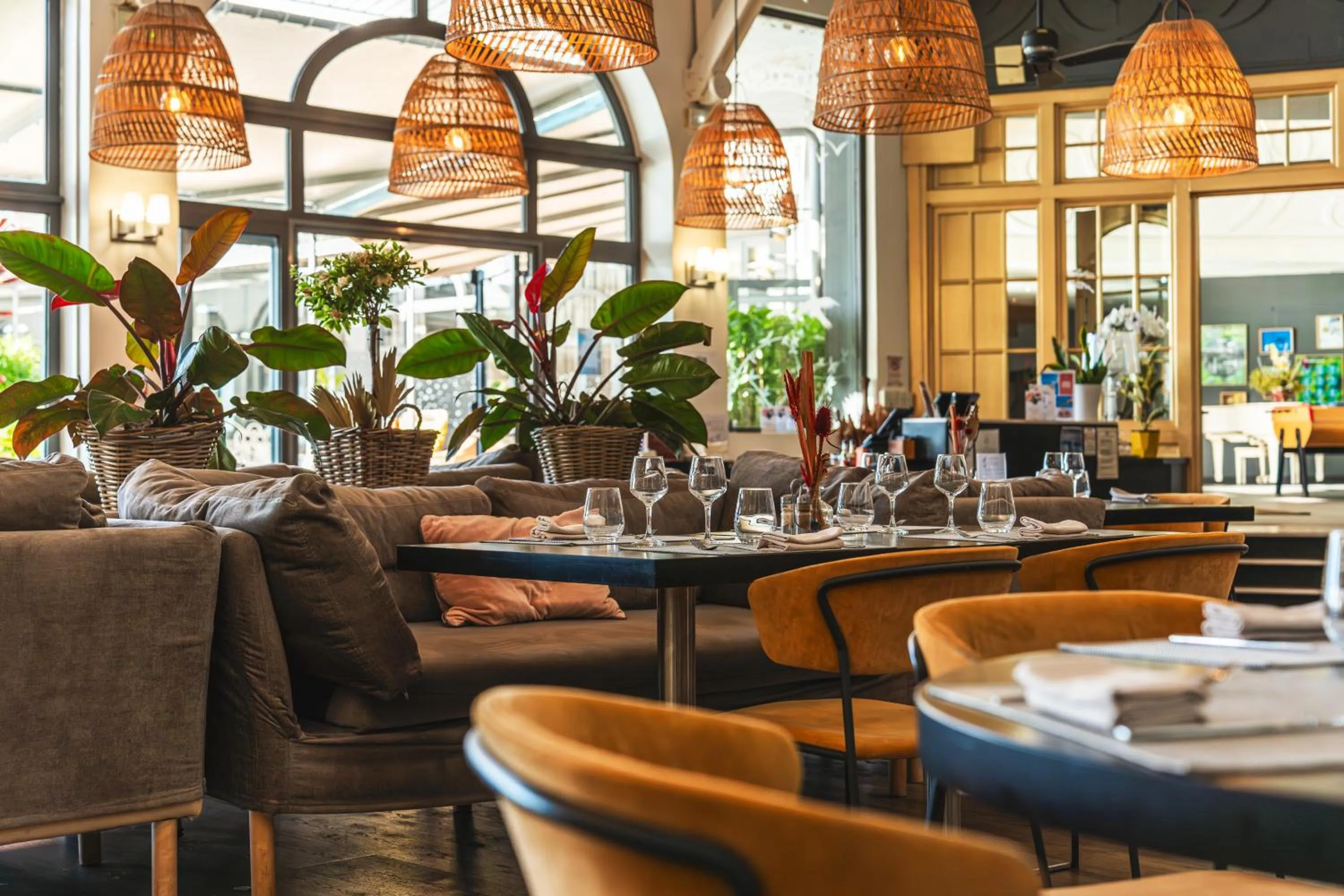 Restaurant/places to eat in Hôtel Exsel Créolia