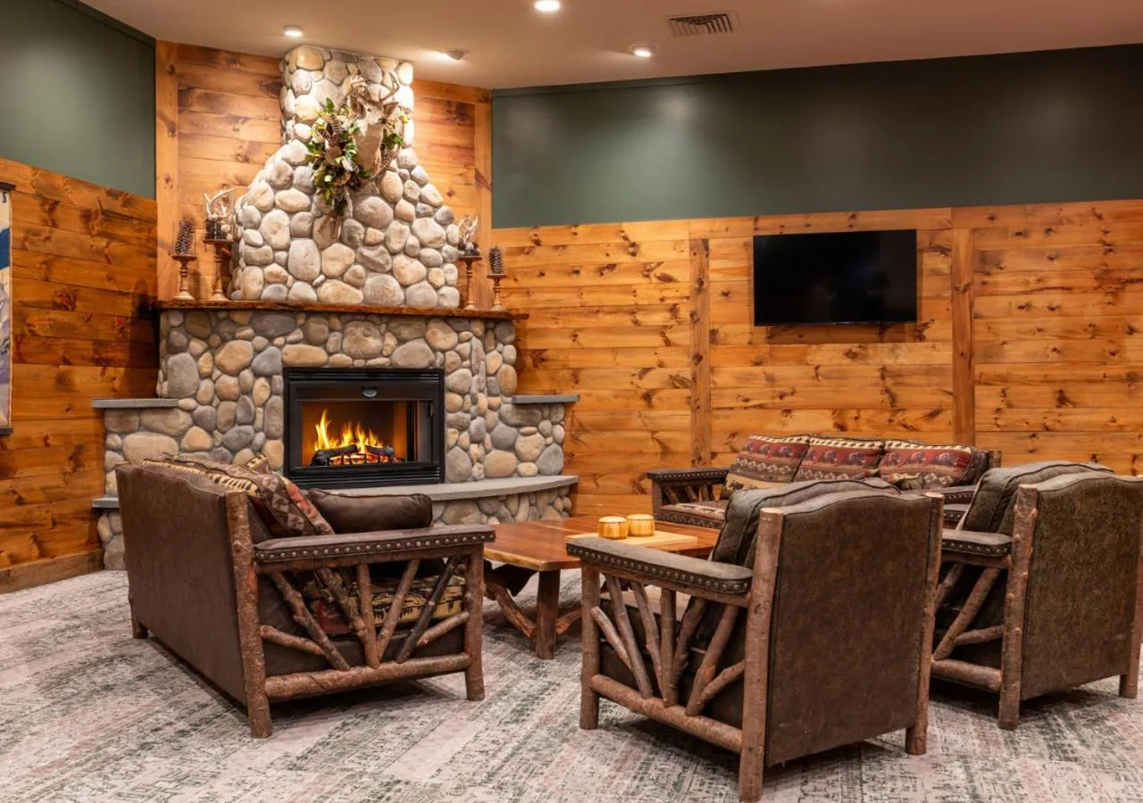 Lobby or reception in Lodge at Schroon Lake