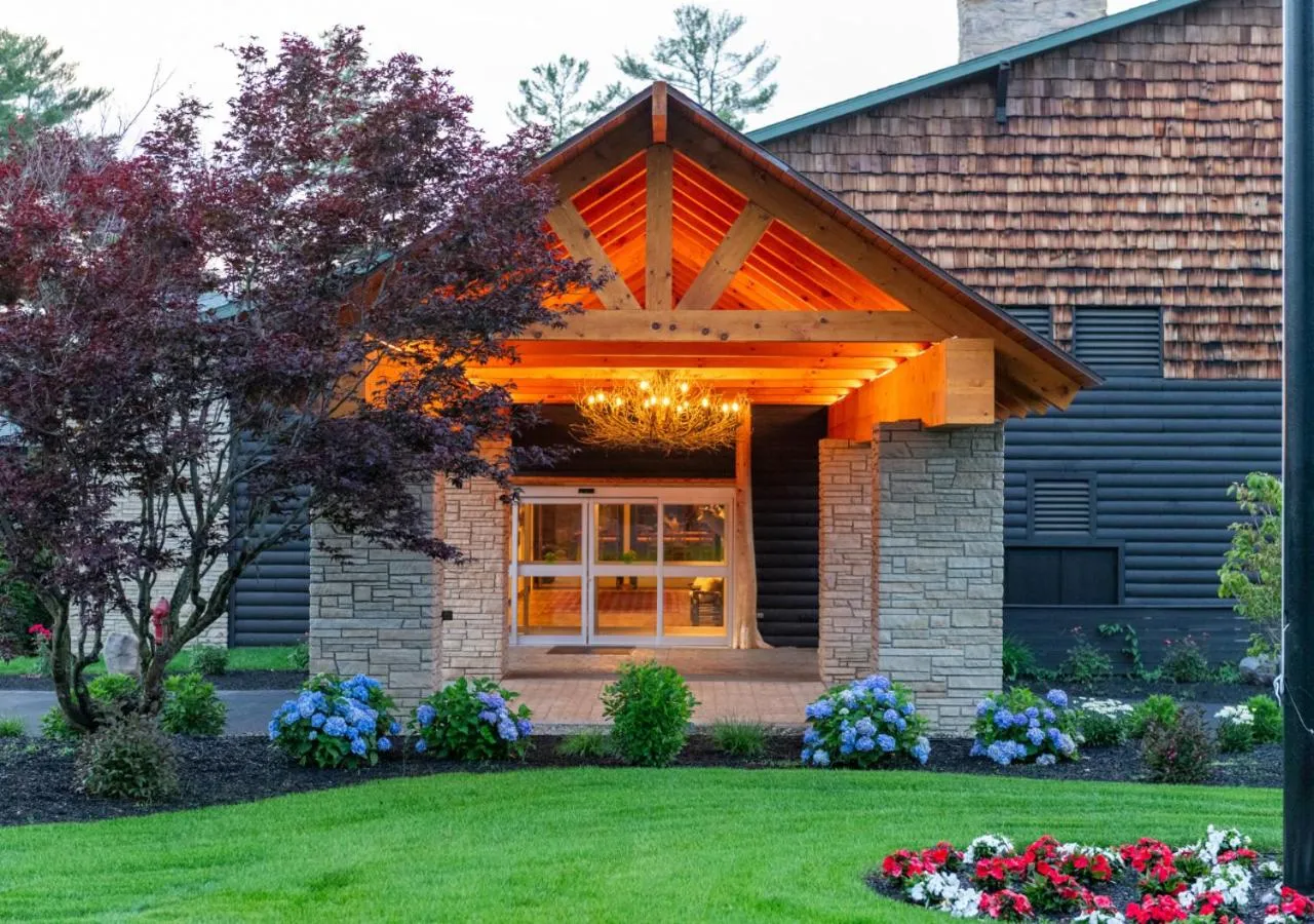 Property building in Lodge at Schroon Lake