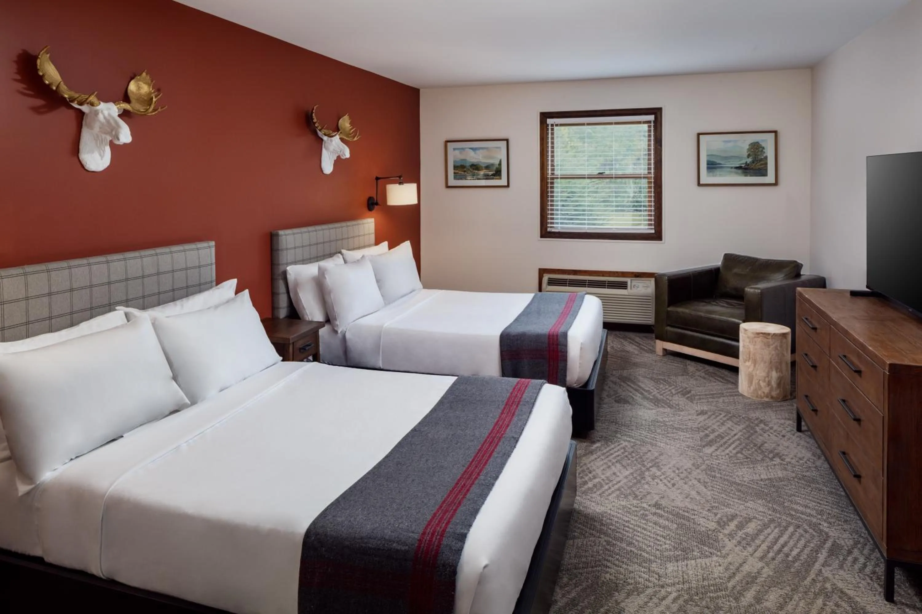 Bedroom, Bed in Lodge at Schroon Lake