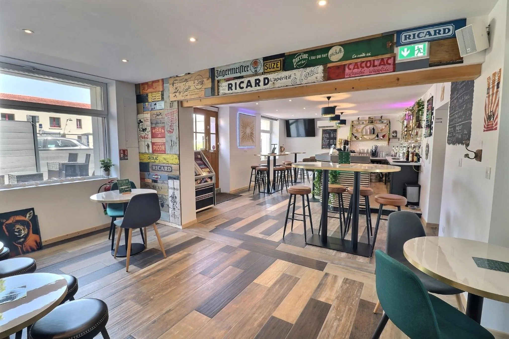 Lounge or bar in Hôtel Le Smile