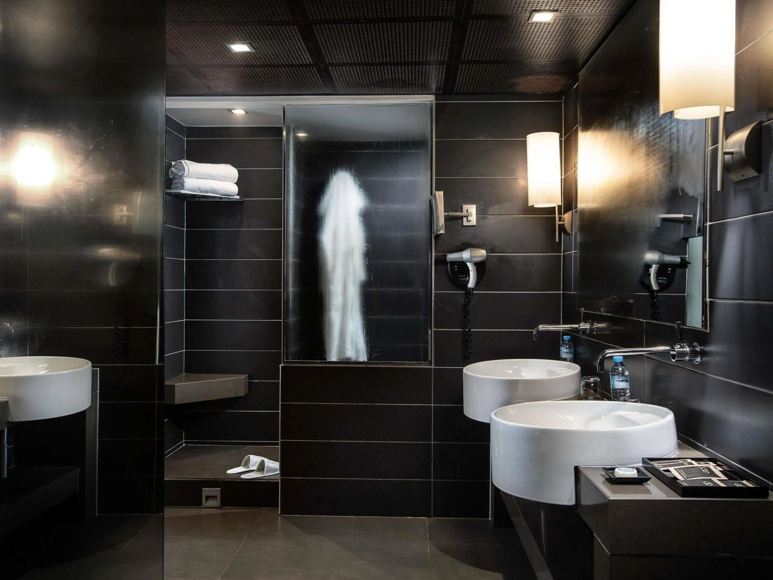 Bedroom in Sofitel Algiers Hamma Garden