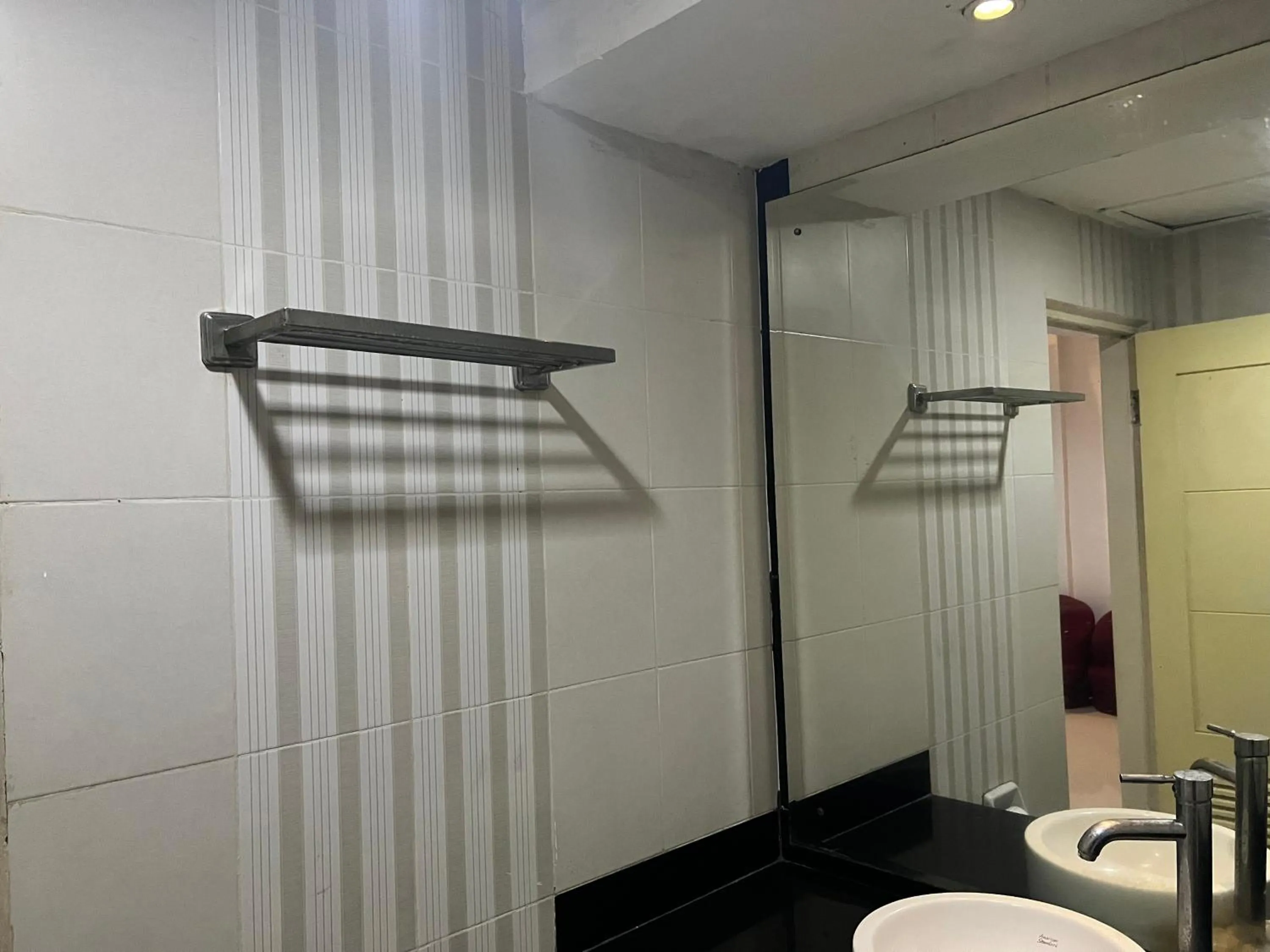 Bedroom in Hotel O Tri Homestay