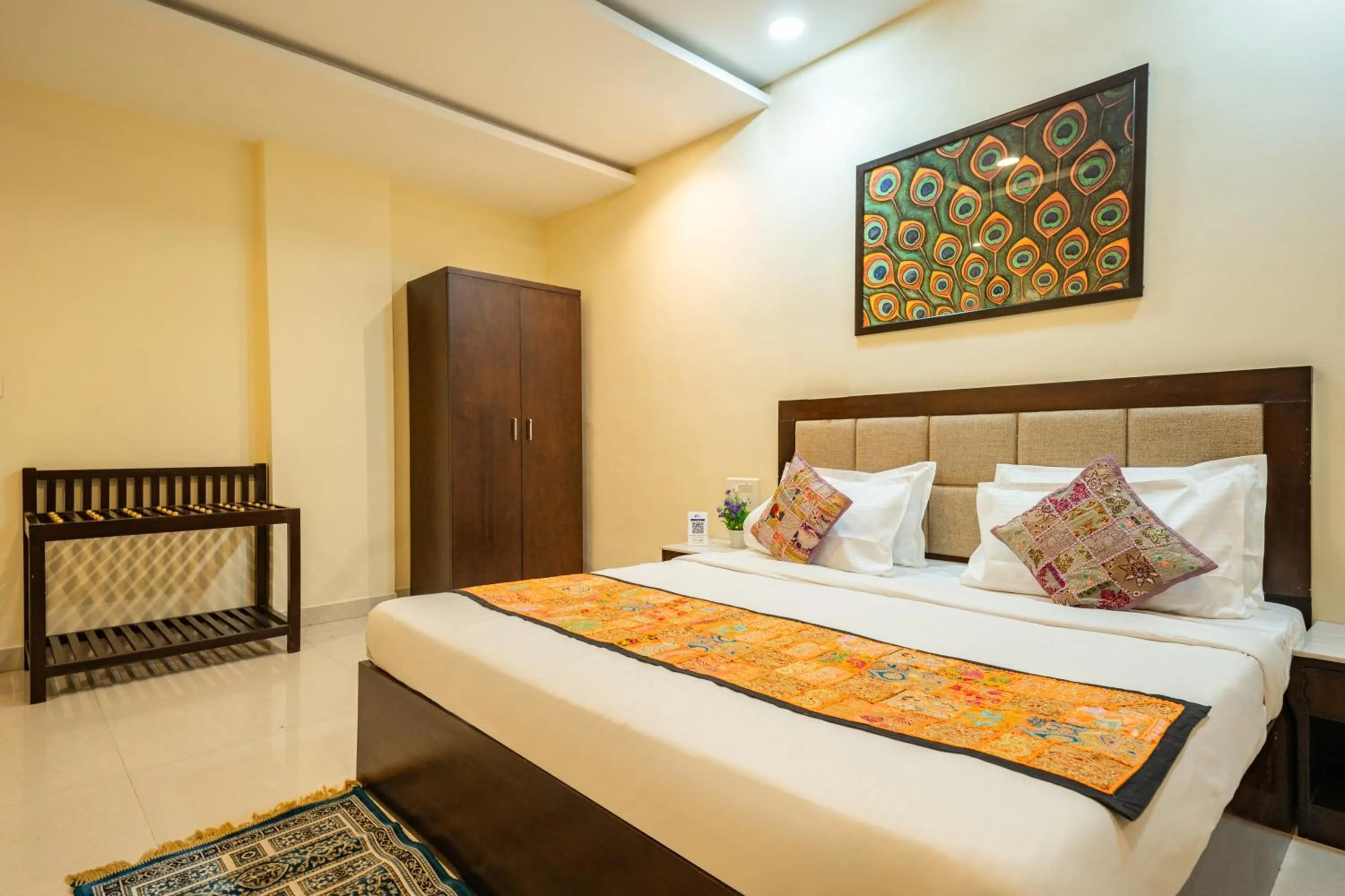 Photo of the whole room, Bed in Tripli Hotels White Manor