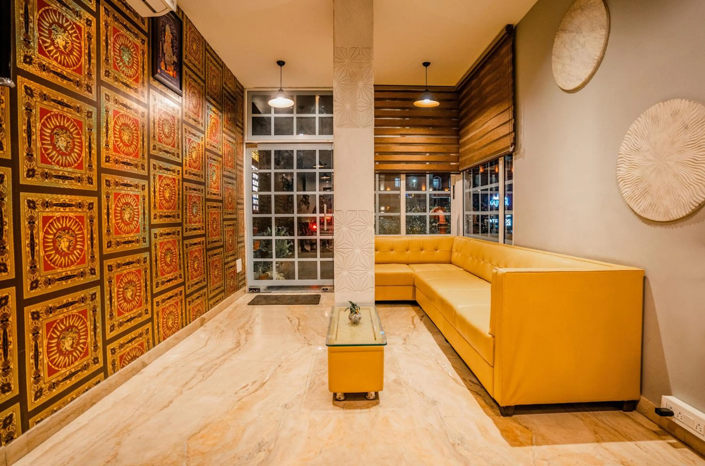 Lobby or reception in Tripli Hotels White Manor