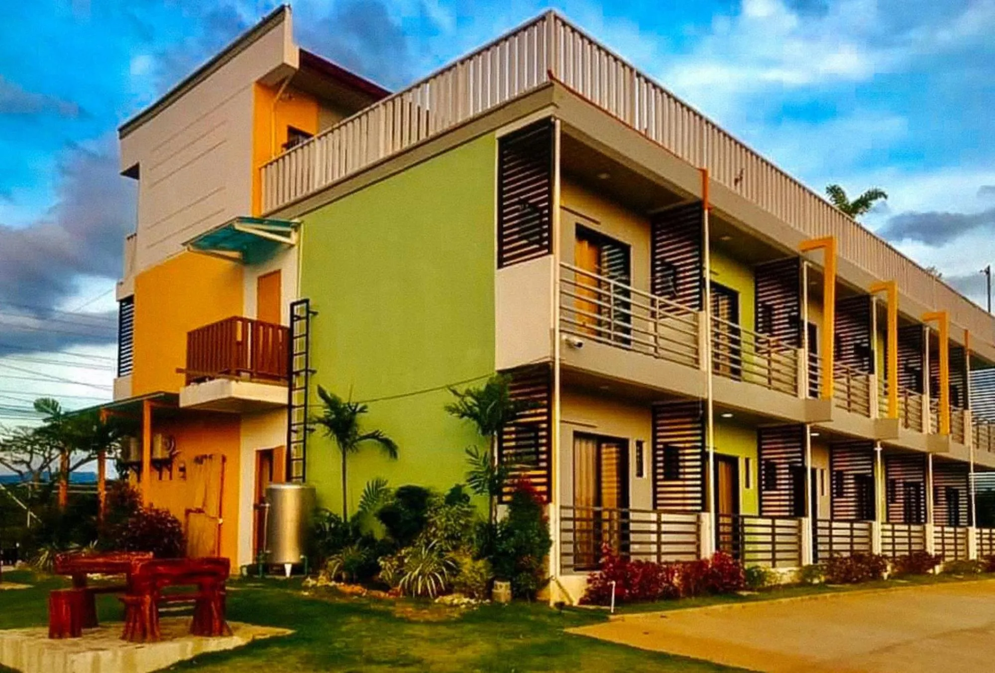 Property building in Jeanine's Travellers Inn by RedDoorz