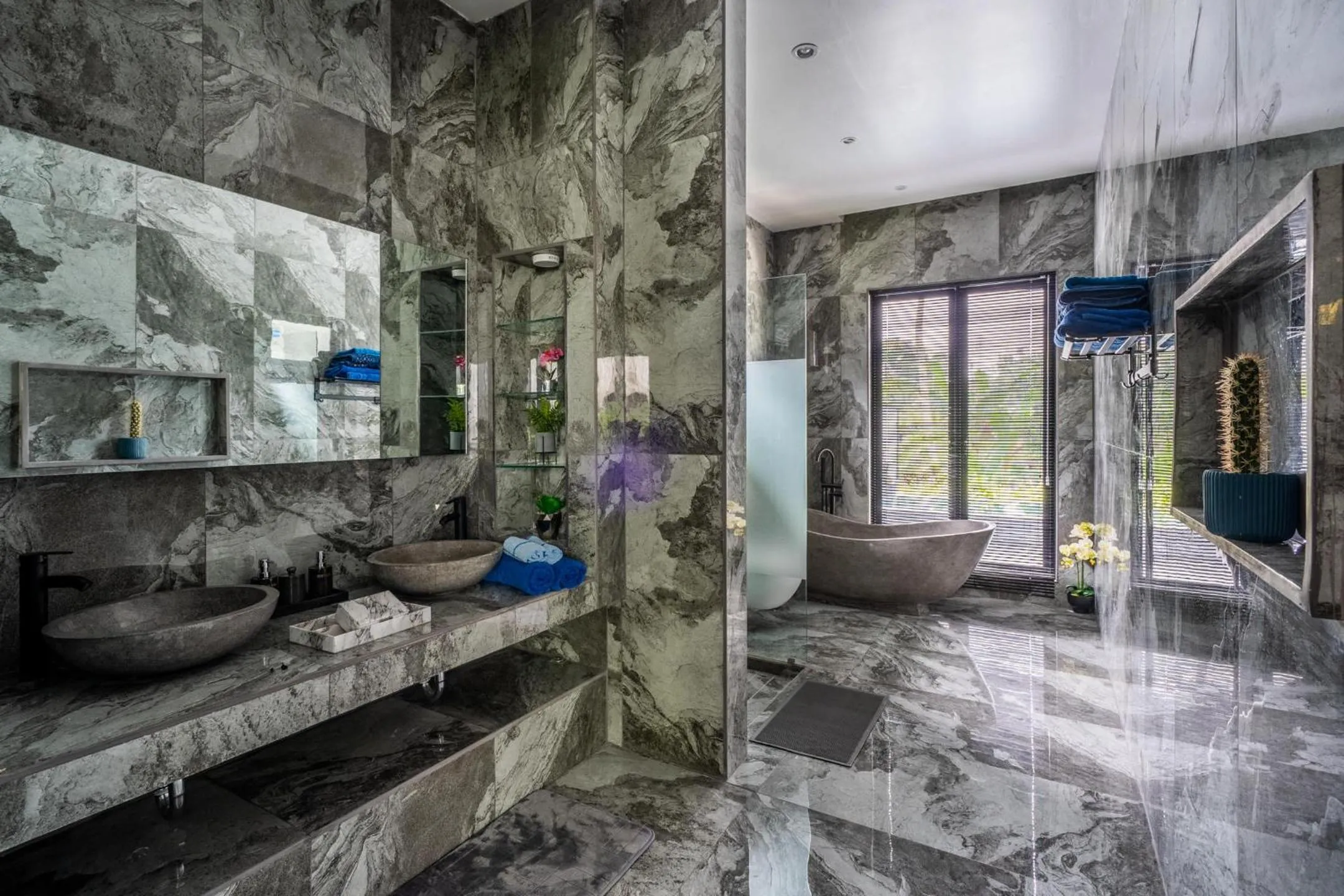 Shower in Capung Asri Eco Luxury Resort with Private Pool Villas