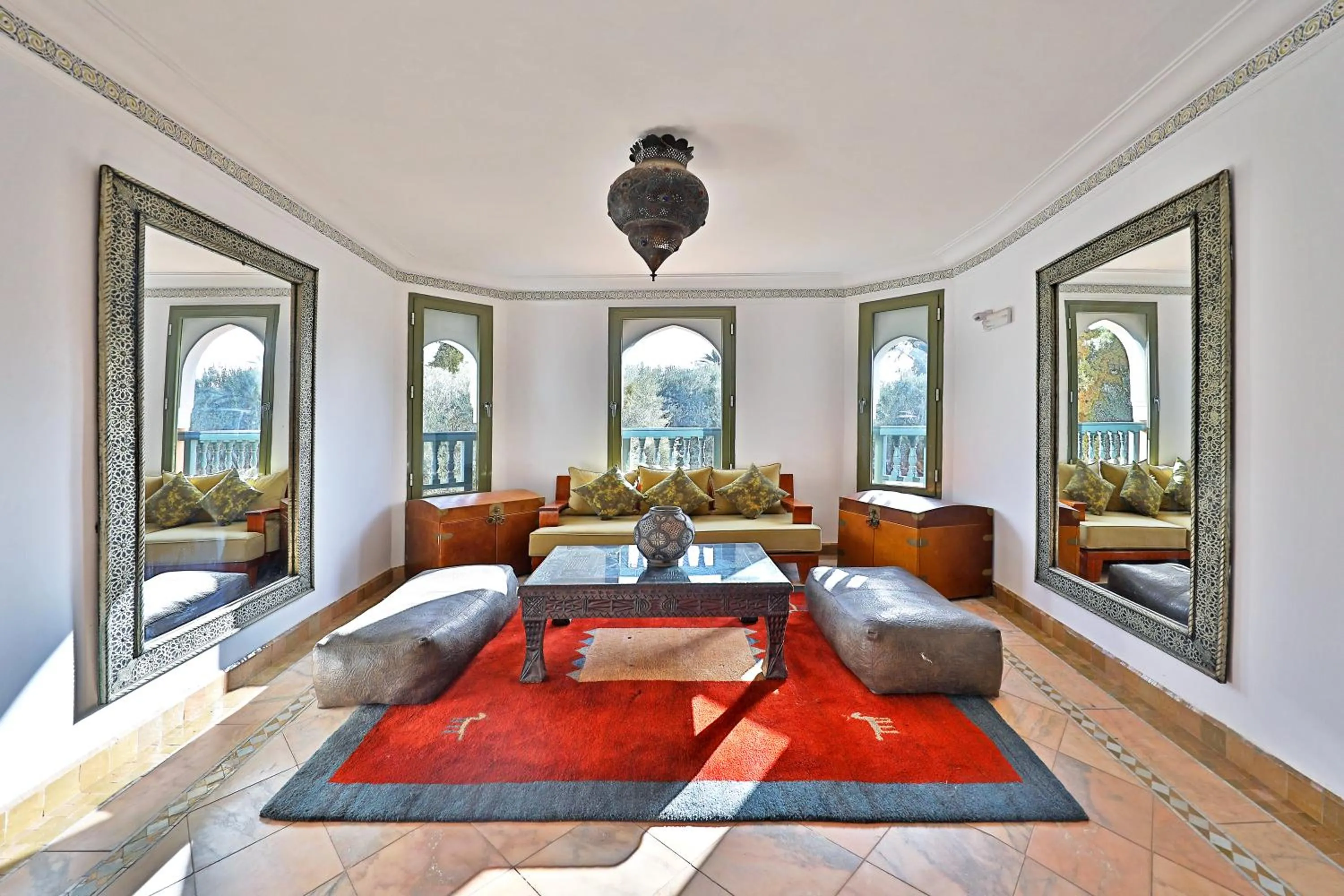 Photo of the whole room, Bed in Pavillon du Golf - Palmeraie suites