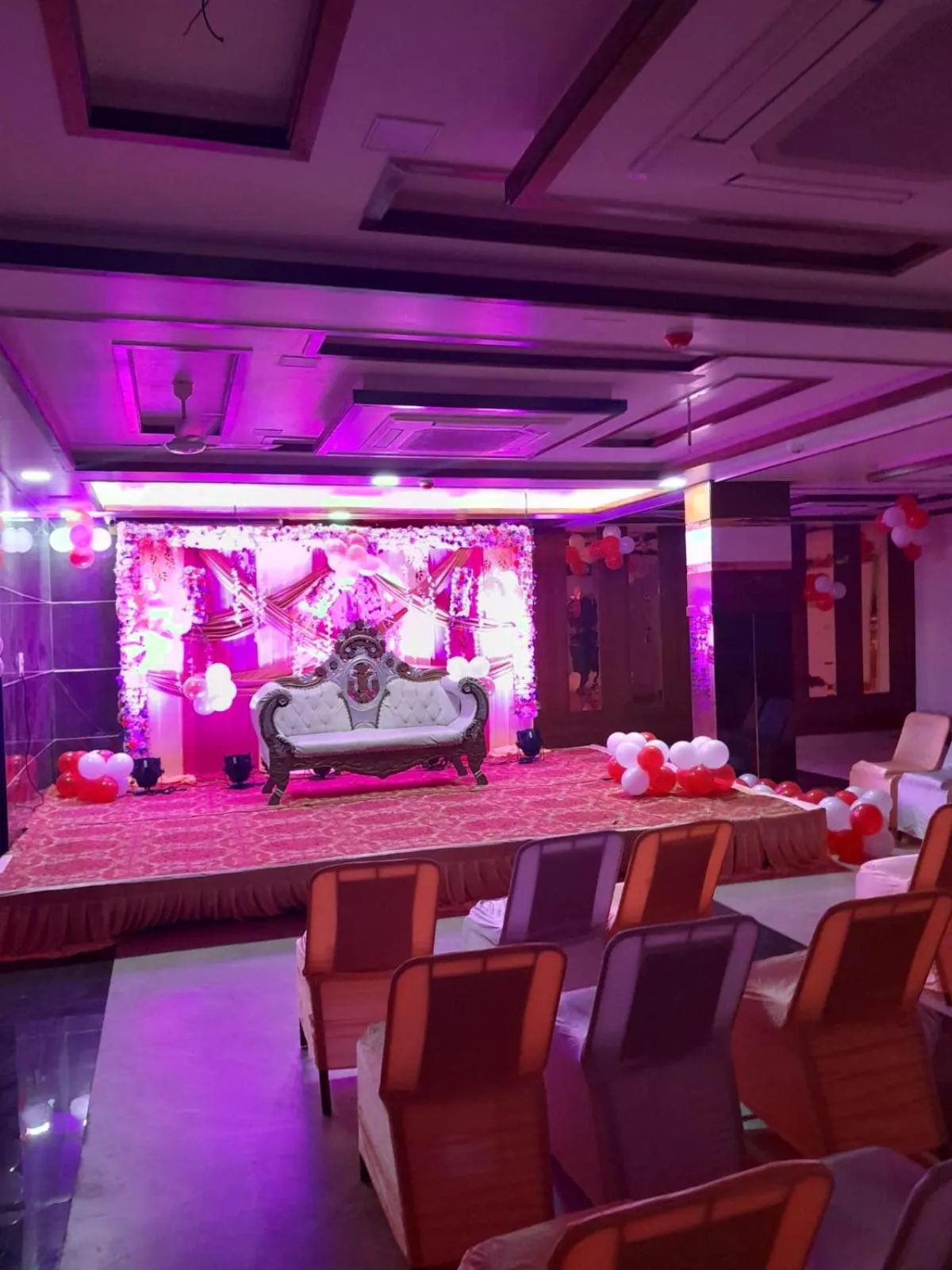 Banquet/Function facilities in Rich Grand Hotel
