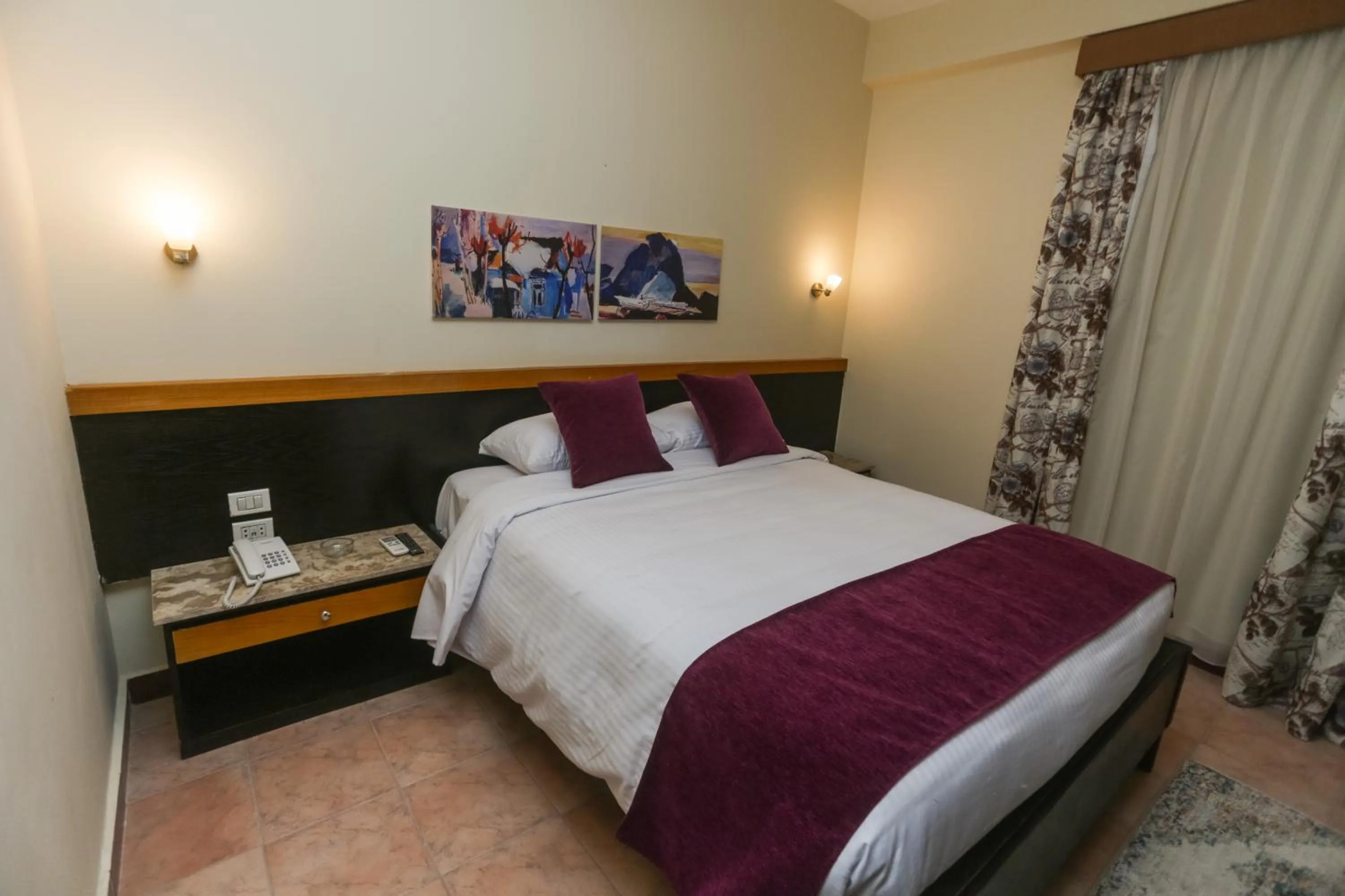 Bed in Jawhara Inn Hotel - فندق الجوهرة سفاجا