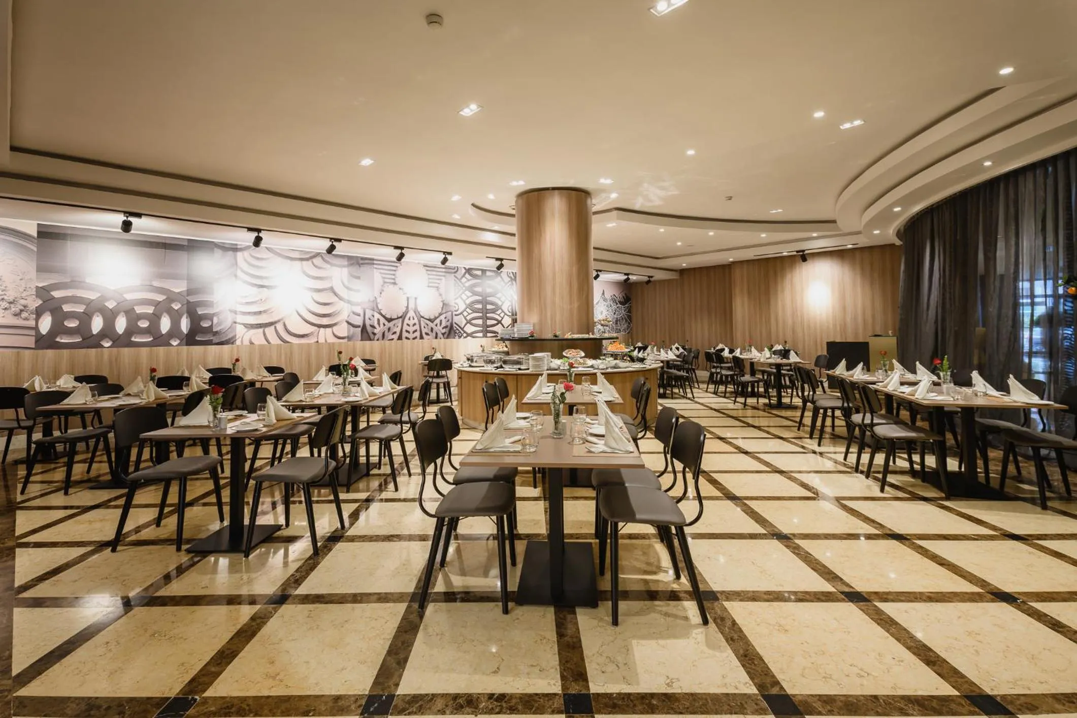 Restaurant/places to eat in Idou Anfa Hôtel & Spa