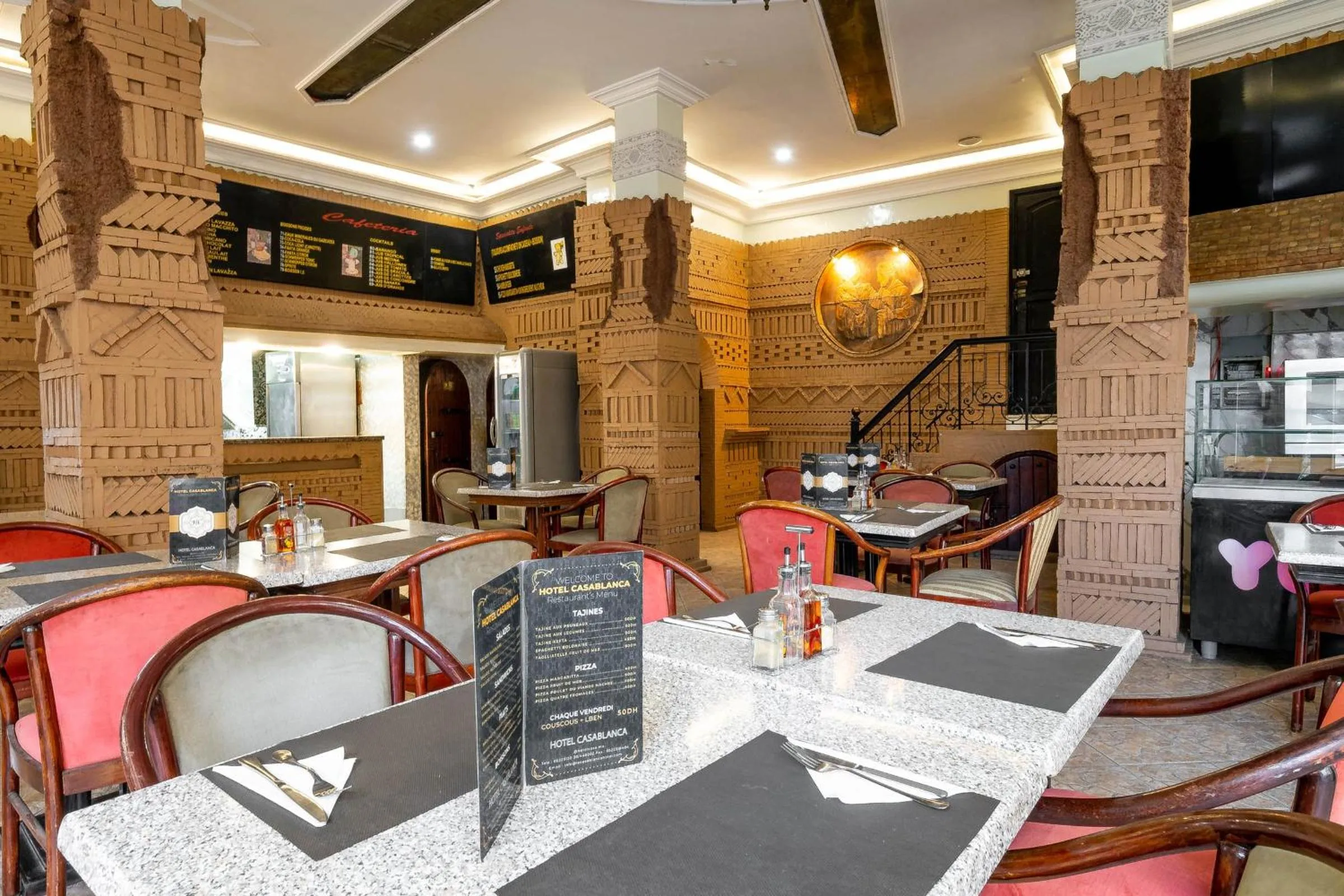 Restaurant/places to eat in Hotel Casablanca City Center