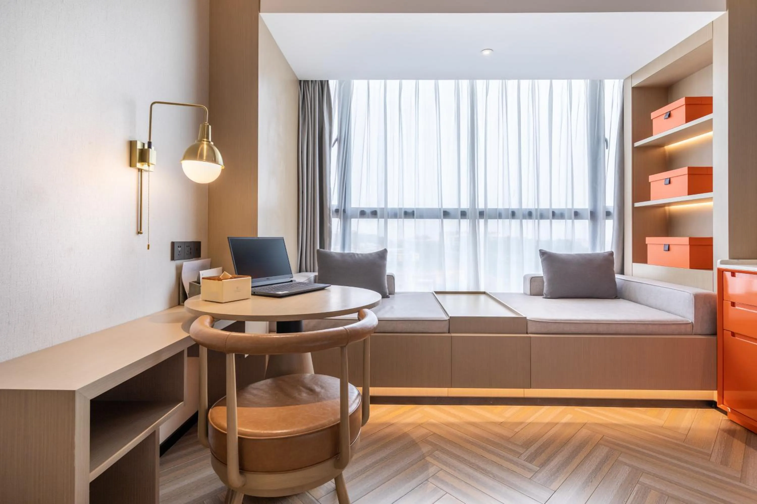 Photo of the whole room, Bed in Guangzhou Baiyun Airport MeHood Liz Hotel Free Shuttle Bus to Airport