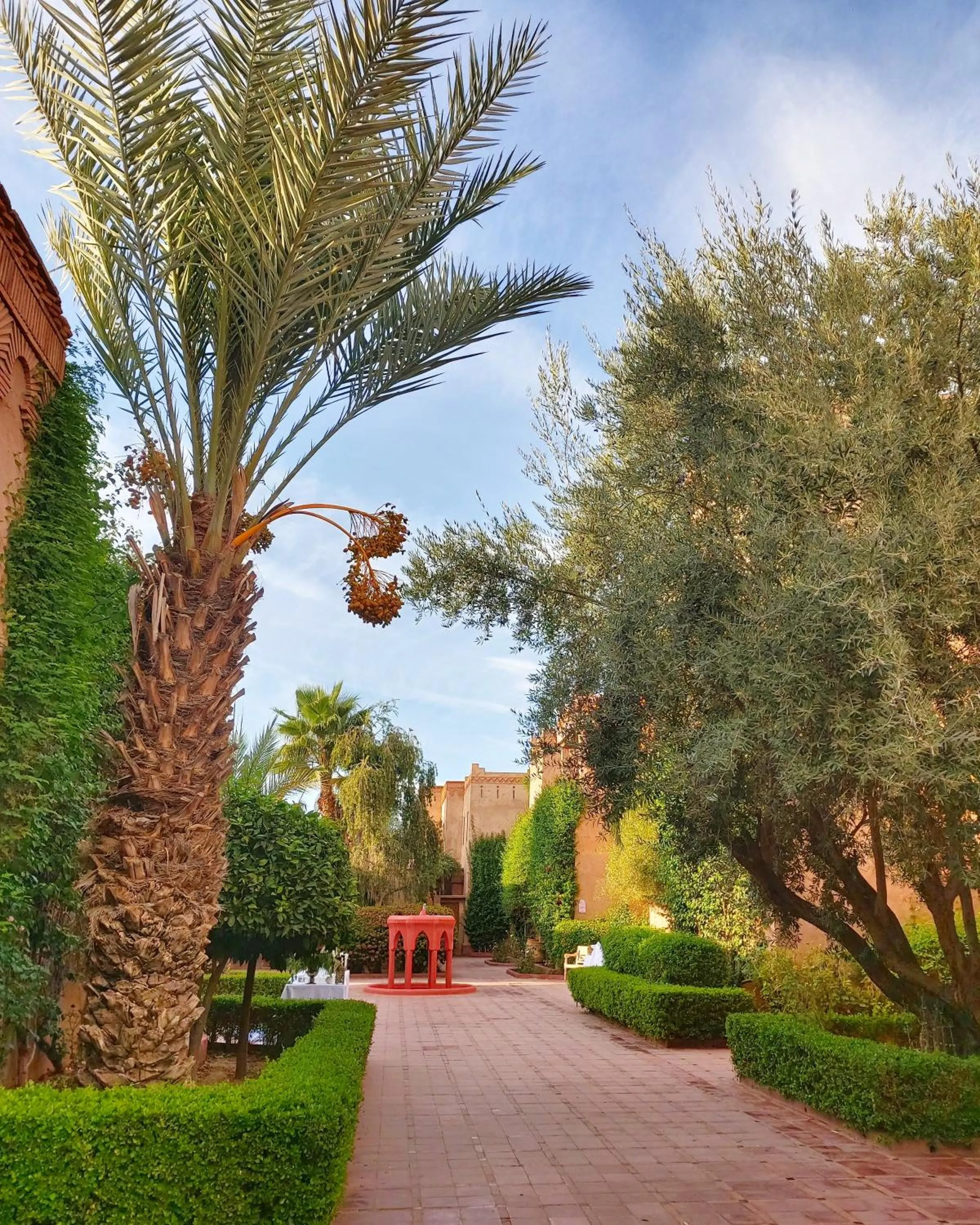 Property building in La Maison Des Oliviers