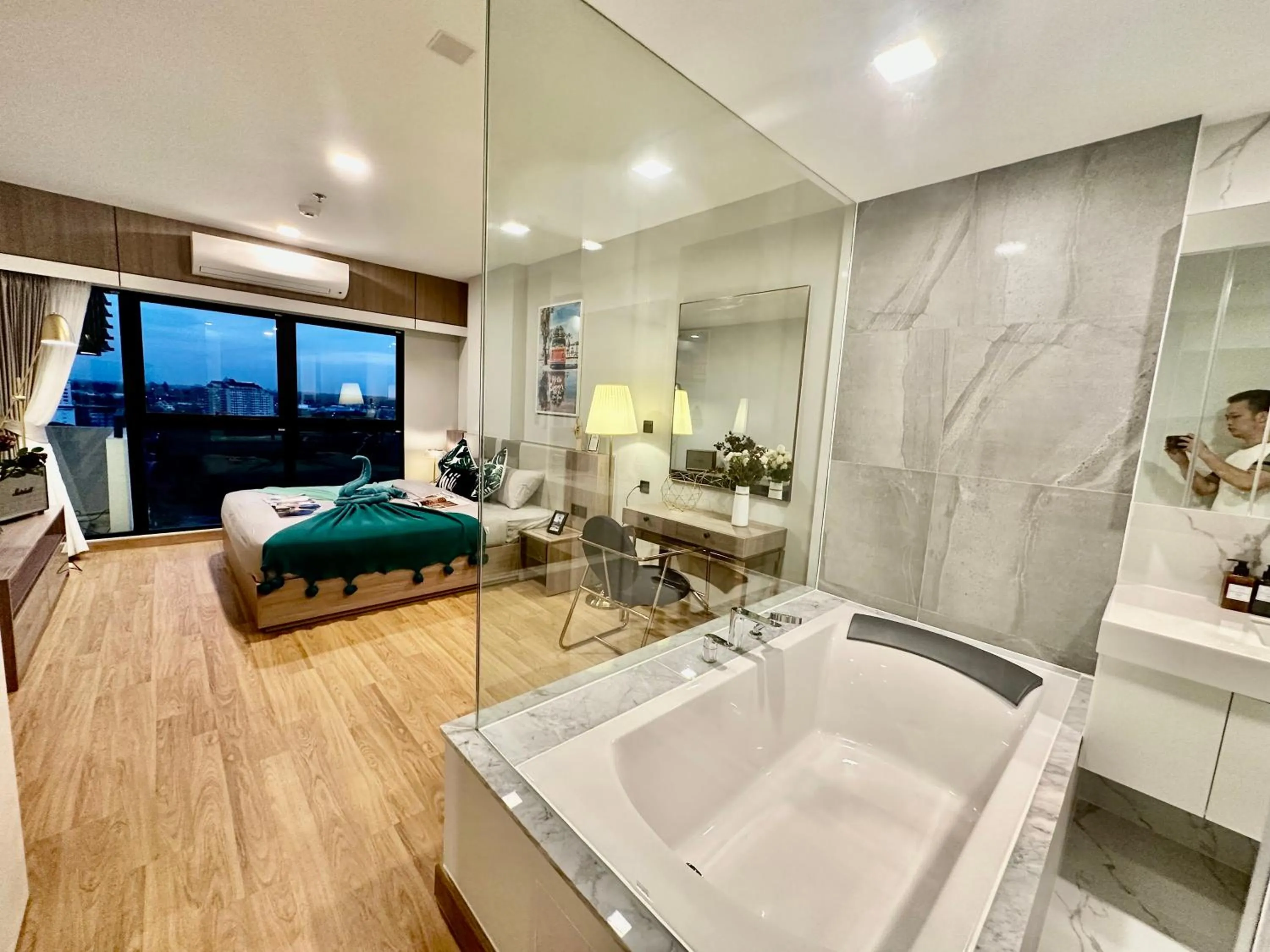 Astra Sky River Paronama Pool Luxury Changklan Chiang Mai