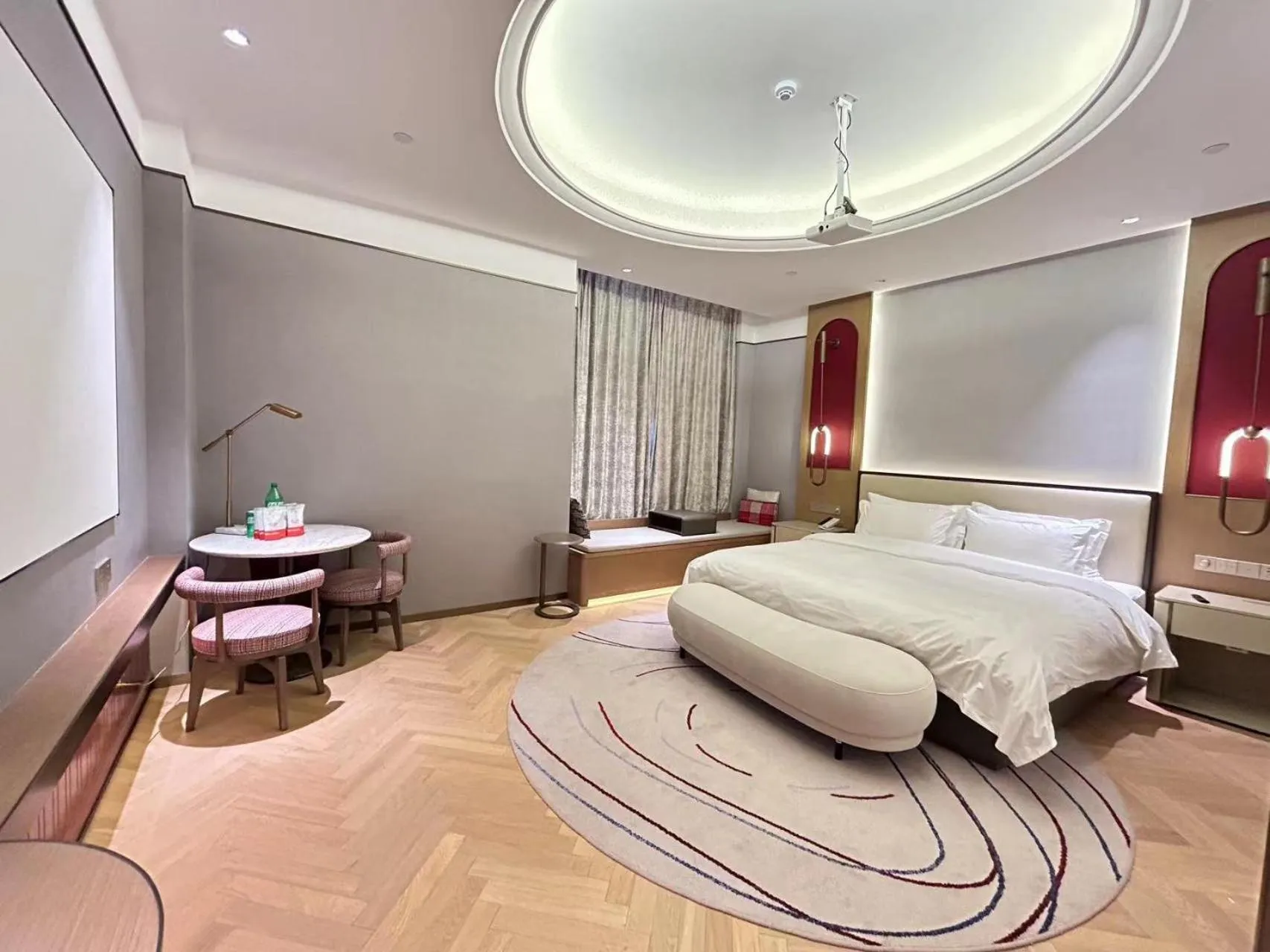 Qingdao Oriental Studio Chuangzhi SSAW Hotel