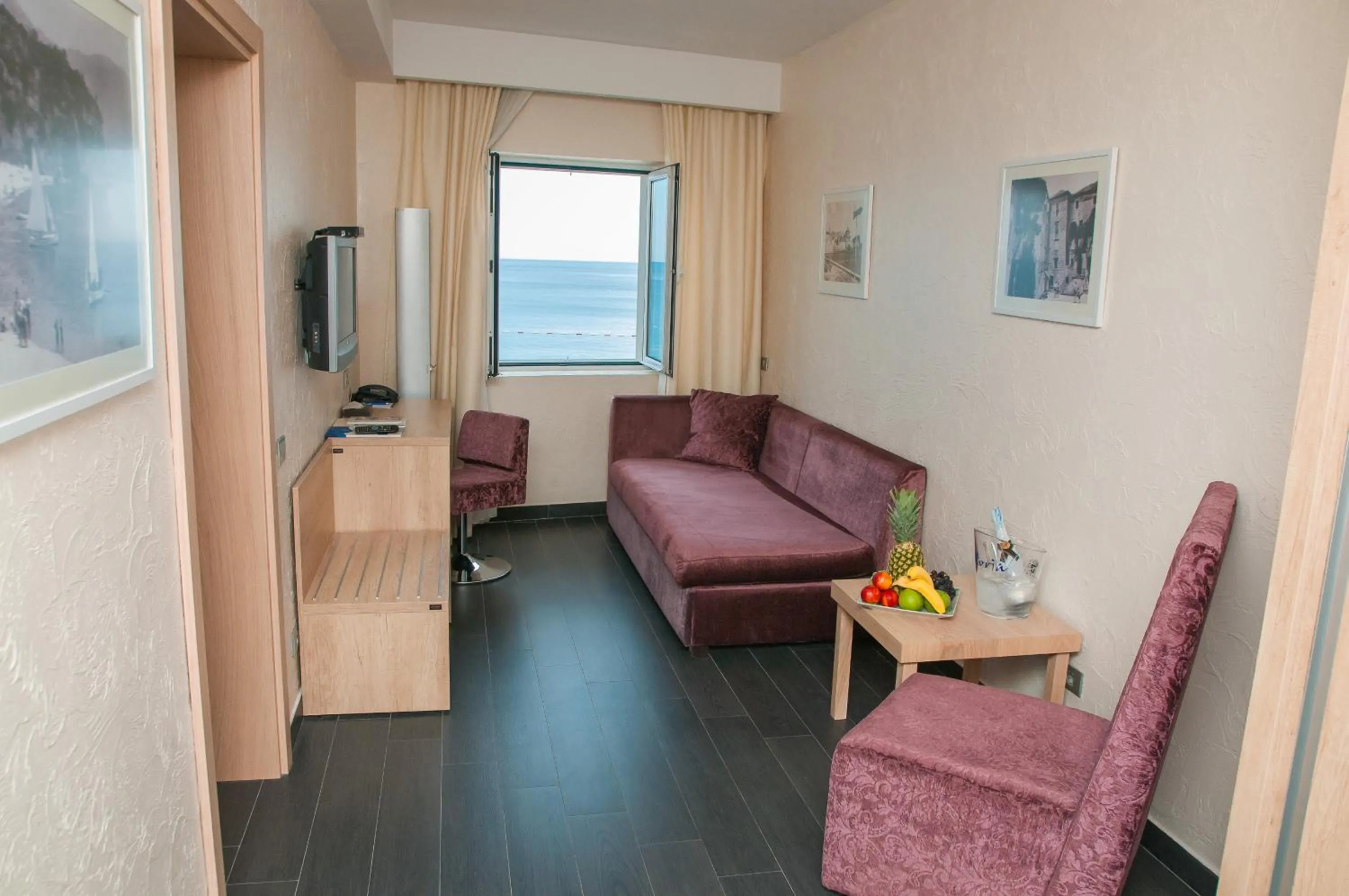 Living room in Hotel Astoria