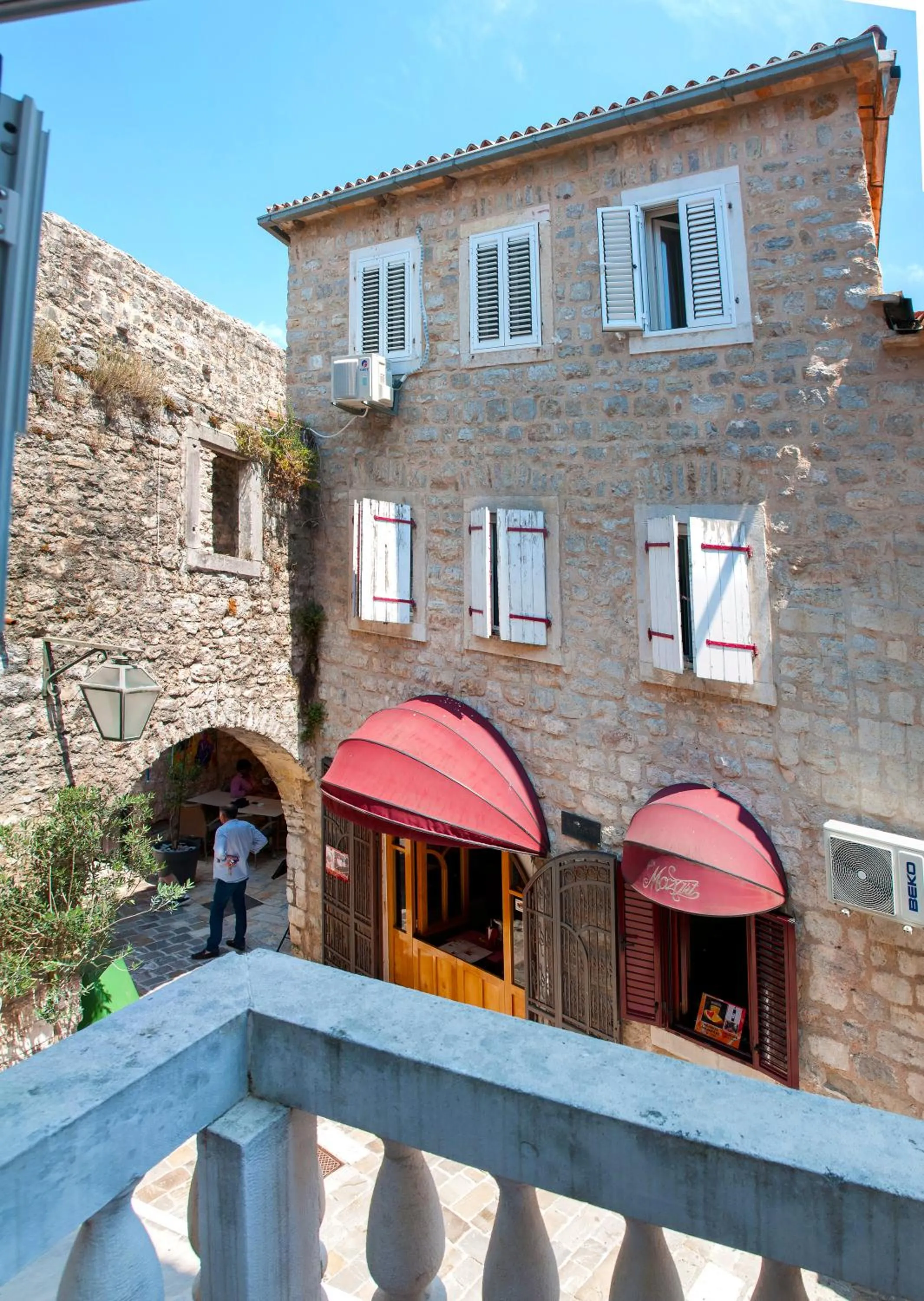 City view in Hotel Astoria