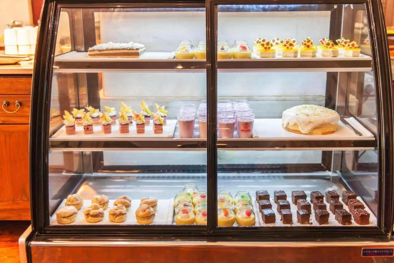 Restaurant/places to eat in Luoxingge SSAW Boutiquel Hotel