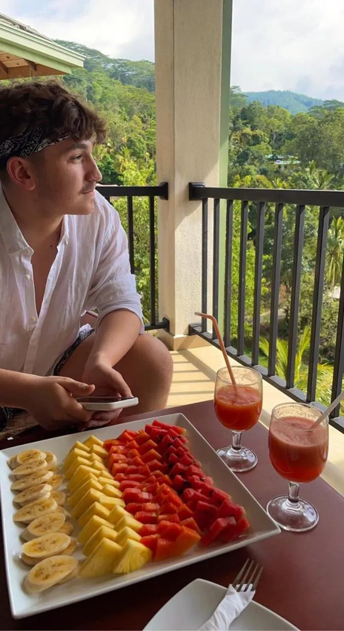 People in The Grand Hills